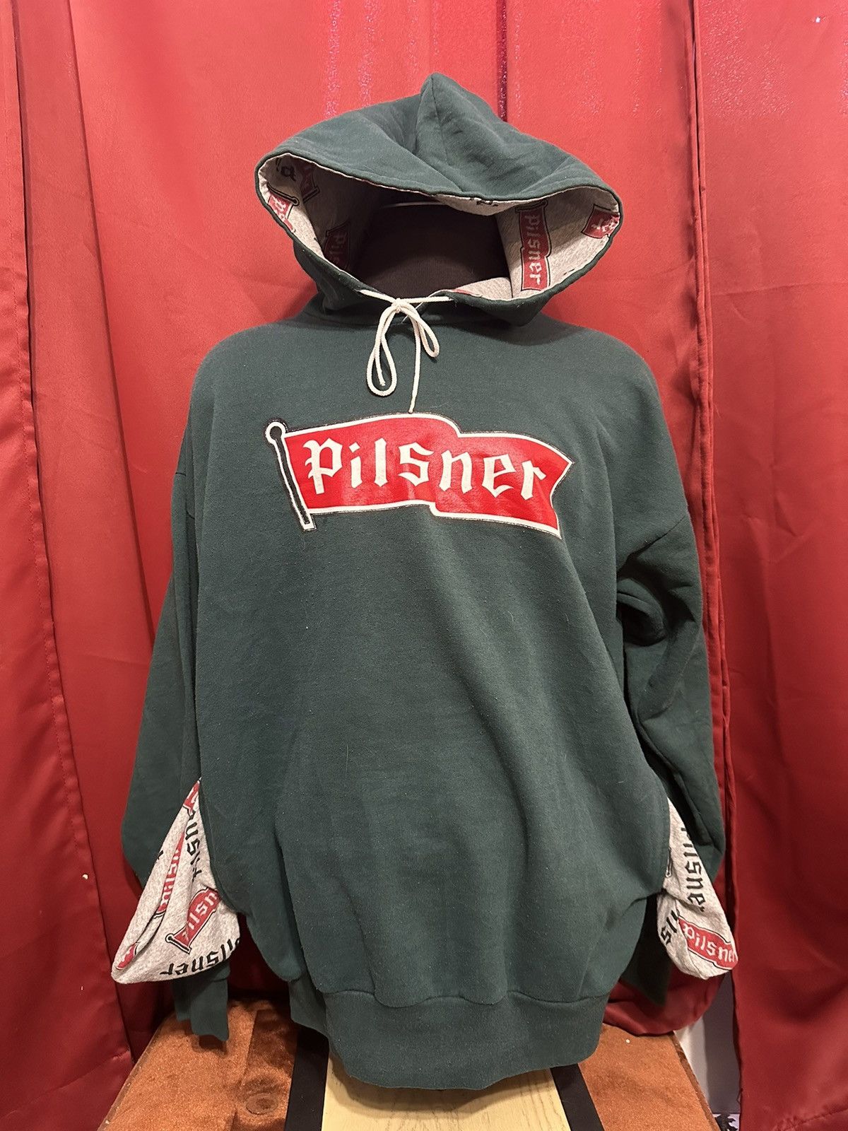 Vintage Vintage Pilsner Beer Hoodie 90’s Flag Logo Grail Size US XXL / EU 58 / 5 - 1 Thumbnail