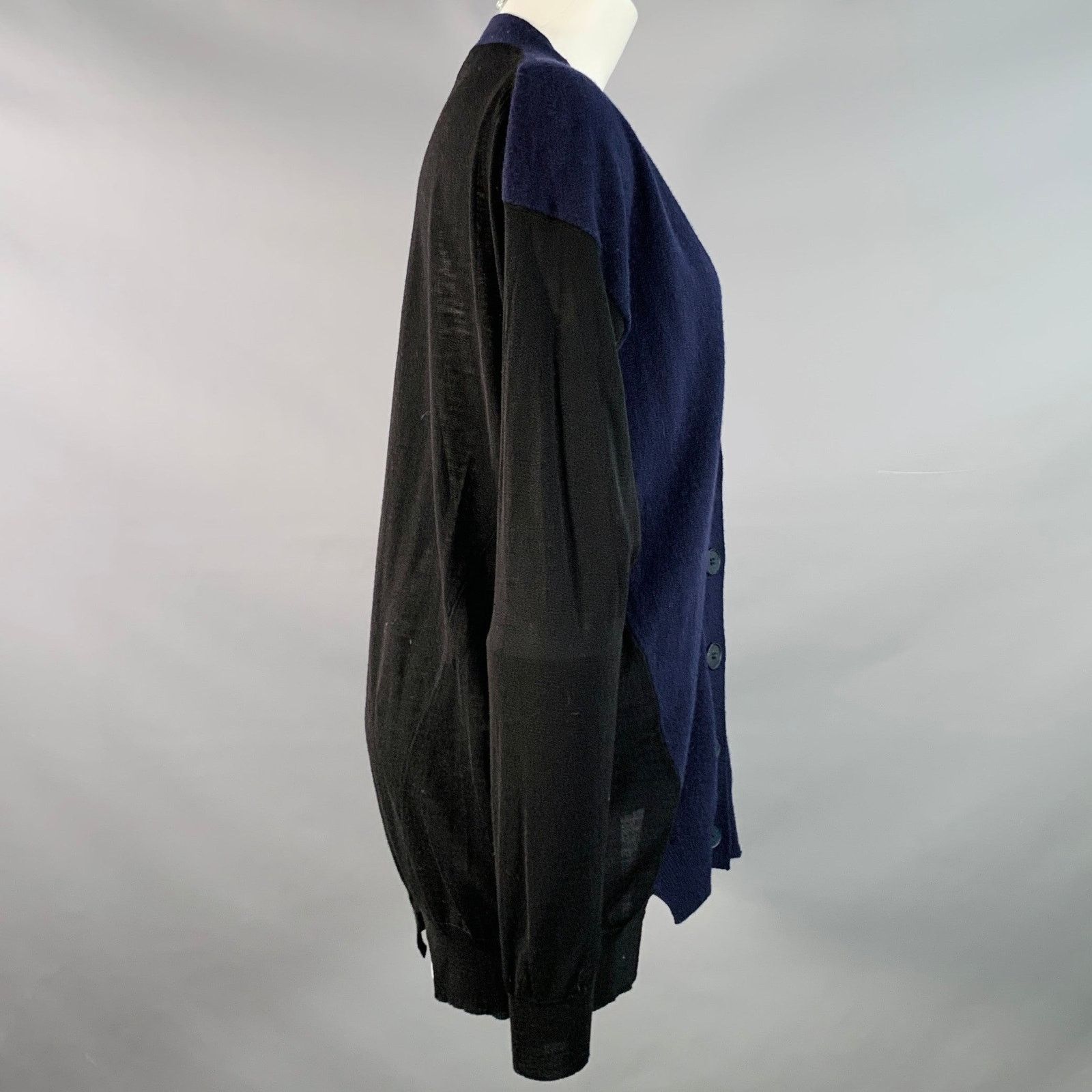 Stella McCartney STELLA McCARTNEY Navy Black Virgin Wool Two Tone Cardigan Size M / US 6-8 / IT 42-44 - 2 Thumbnail