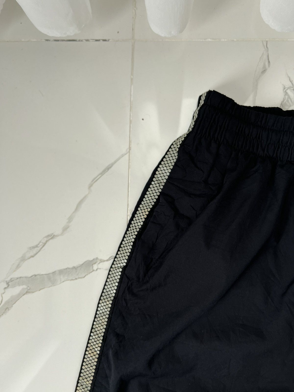 Nike 90's NIKE BAGGY SWOOSH LOGO TRACK PANTS RARE RETRO Y2K Size US 34 / EU 50 - 5 Thumbnail