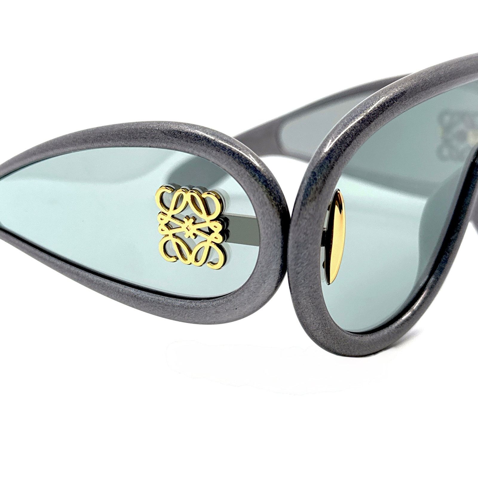 Loewe New, LOEWE Sunglasses LW40108I 05X Authentic Size ONE SIZE - 8 Thumbnail