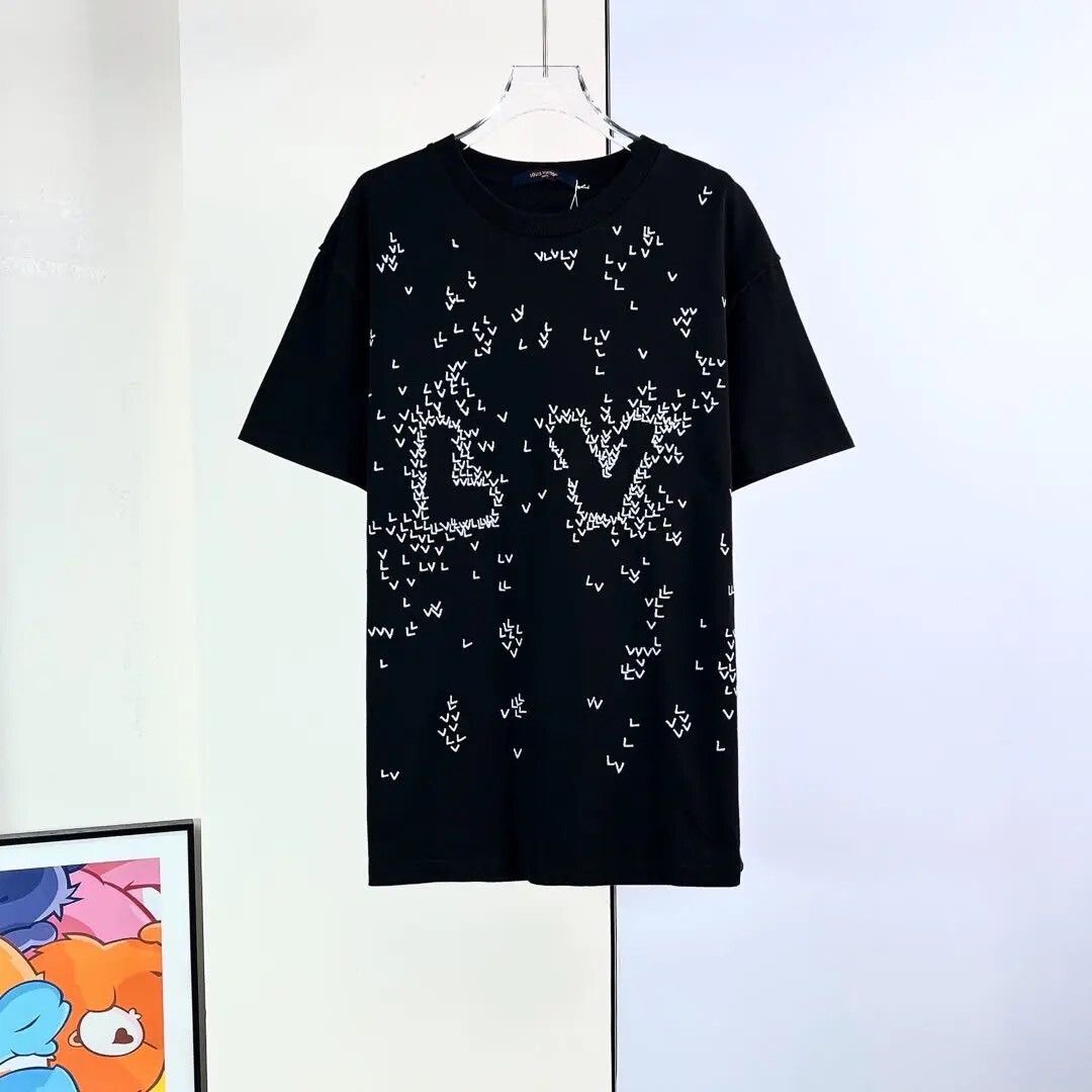 Louis Vuitton Louis Vuitton Black Embroidered T-Shirt Size US M / EU 48-50 / 2 - 1 Thumbnail