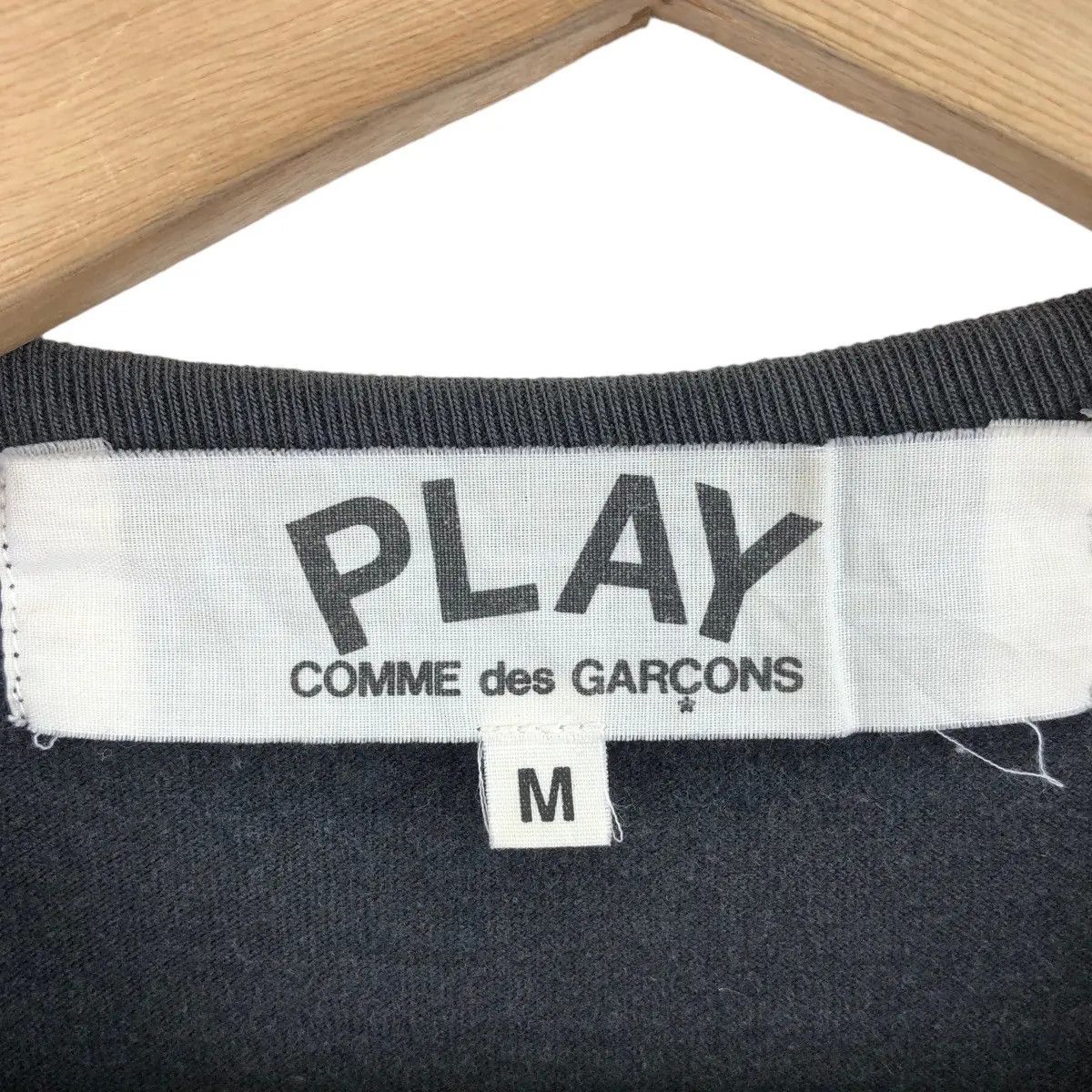 Comme des Garcons Vtg COMME Des GARCONS PLAY Black Love Tee Shirt 2007 Size US S / EU 44-46 / 1 - 6 Thumbnail