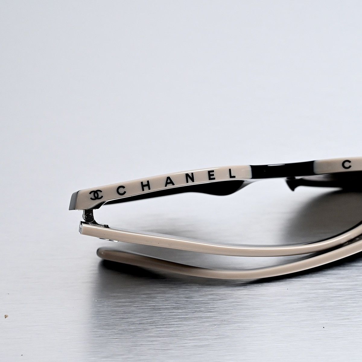 Chanel CHANEL 0CH5414 SUNGLASSES Size ONE SIZE - 7 Thumbnail