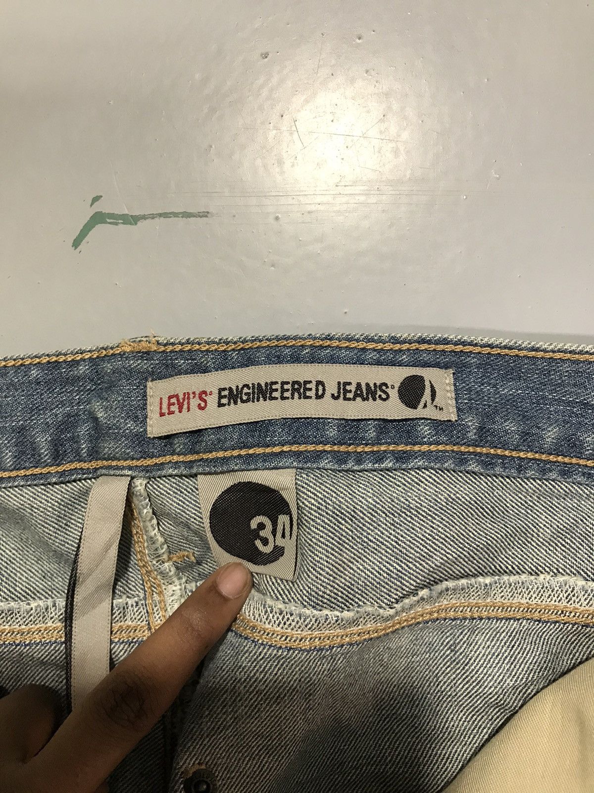 Levi's Vintage Levi’s engineer jeans 1999 denim Size US 36 / EU 52 - 6 Thumbnail