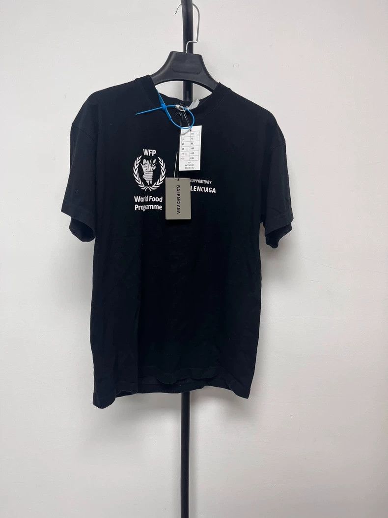 Balenciaga Balenciaga Wheat ear short sleeve T-shirt Size US S / EU 44-46 / 1 - 1 Thumbnail