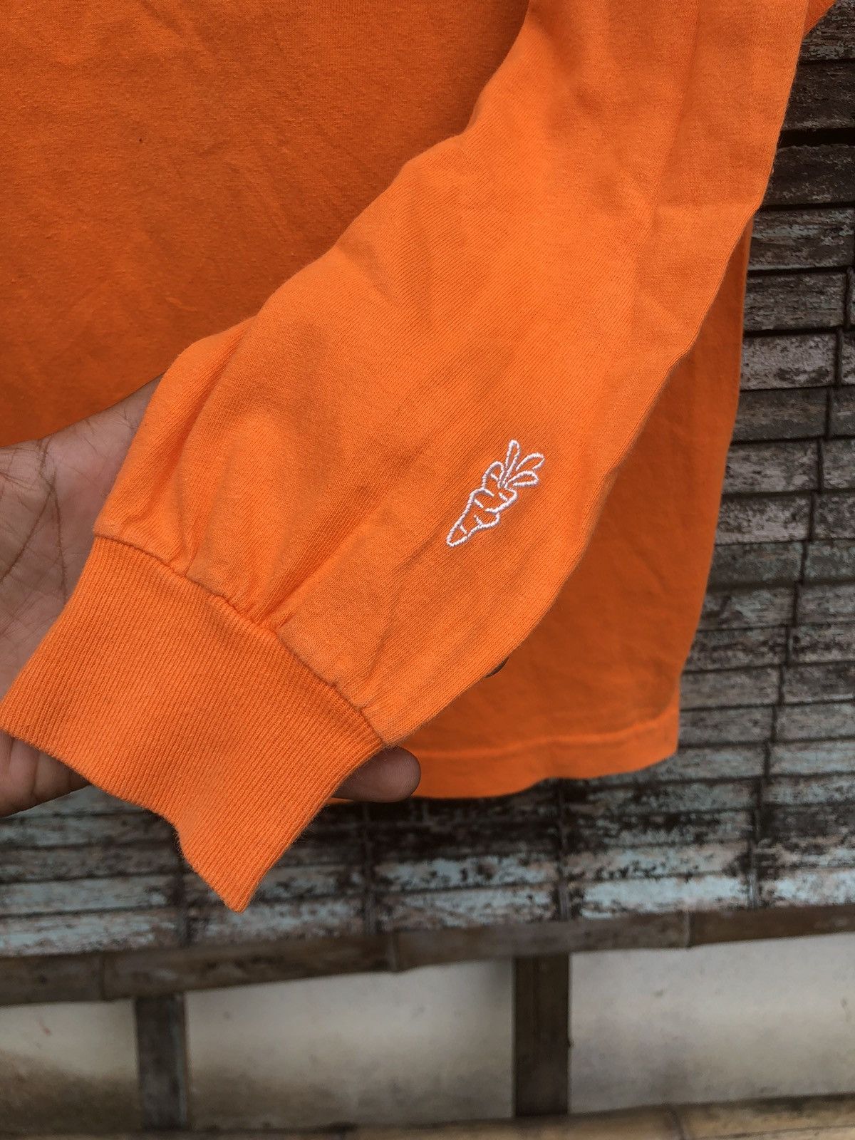 Xlarge Xlarge X Anwar Carrots Spellout Backhit L/S Tshirt Size US M / EU 48-50 / 2 - 14 Thumbnail