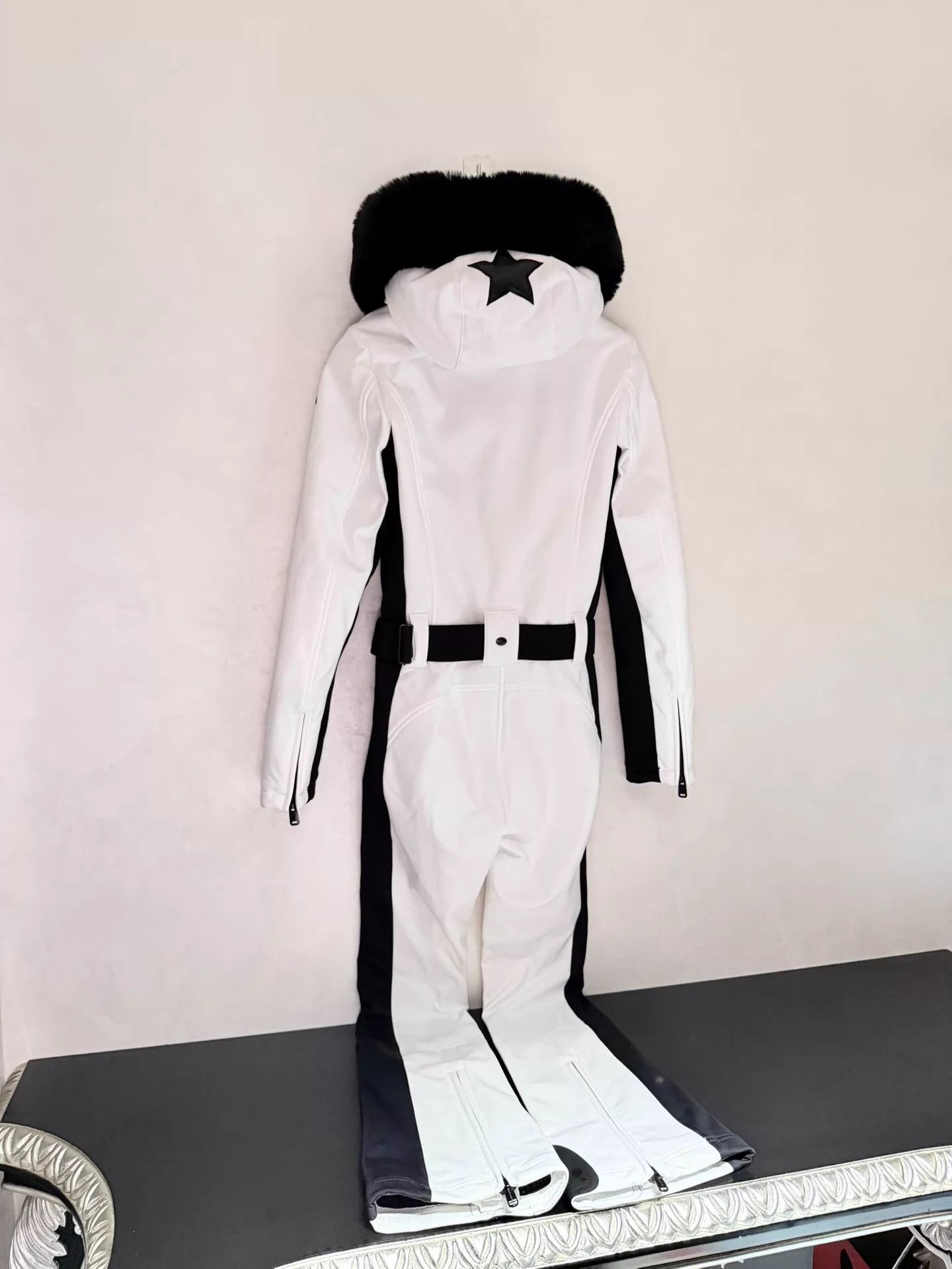Goldbergh Goldbergh Women's Black & White Ski Jumpsuit Size 34 Size 24" / US 00 / IT 34 - 3 Thumbnail