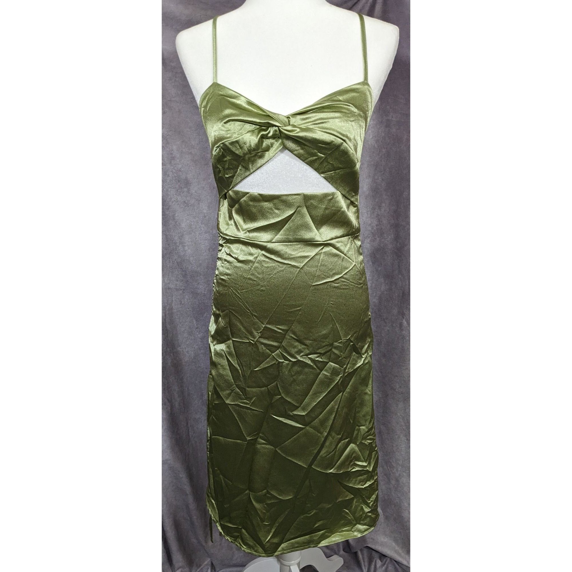 Other Elegant Open Midriff Green Satin Formal Dress Size S / US 4 / IT 40 - 7 Thumbnail