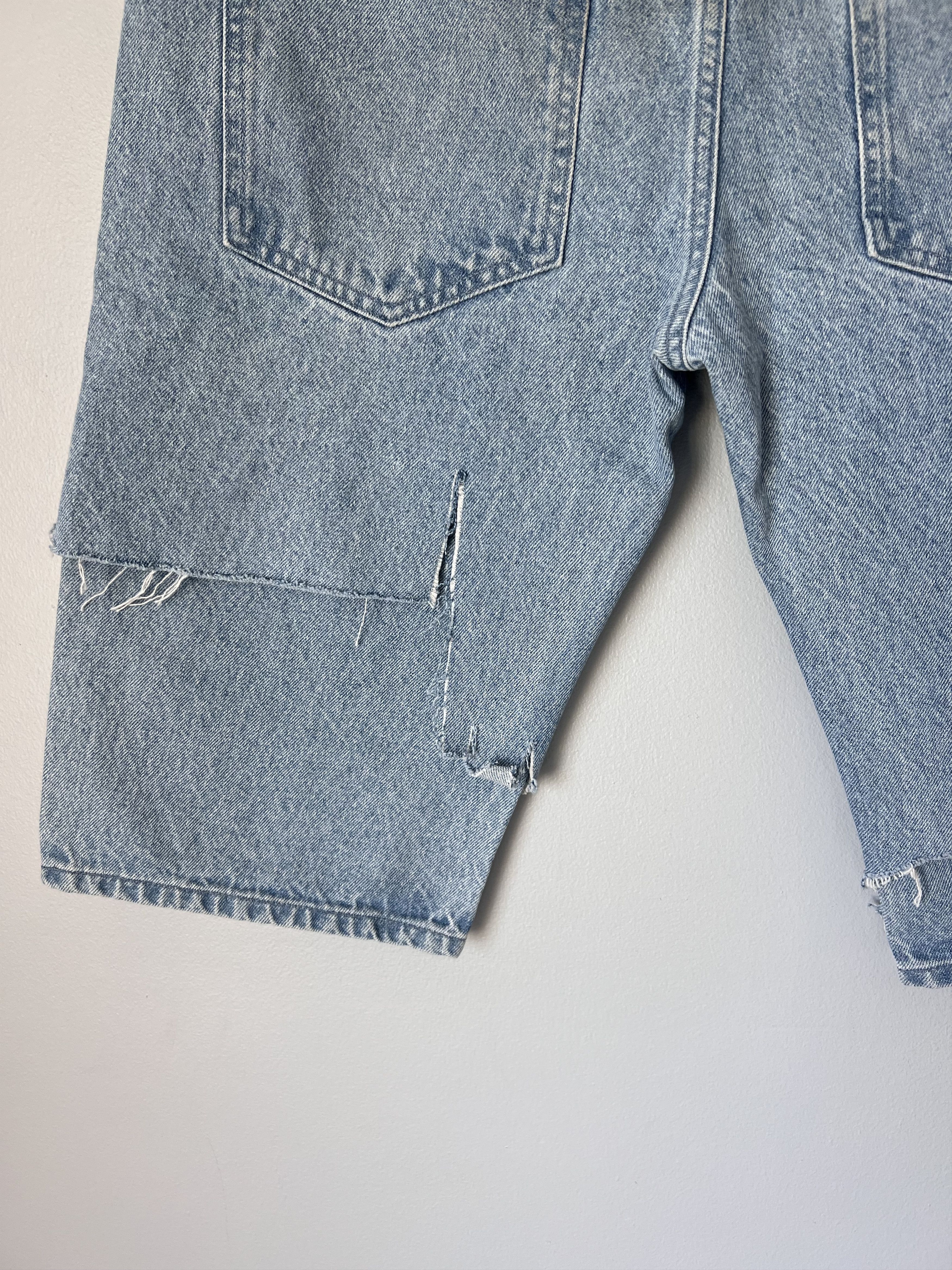 Raf Simons Raf Simons Destroyed Denim Shorts in Blue Size US 33 - 7 Thumbnail