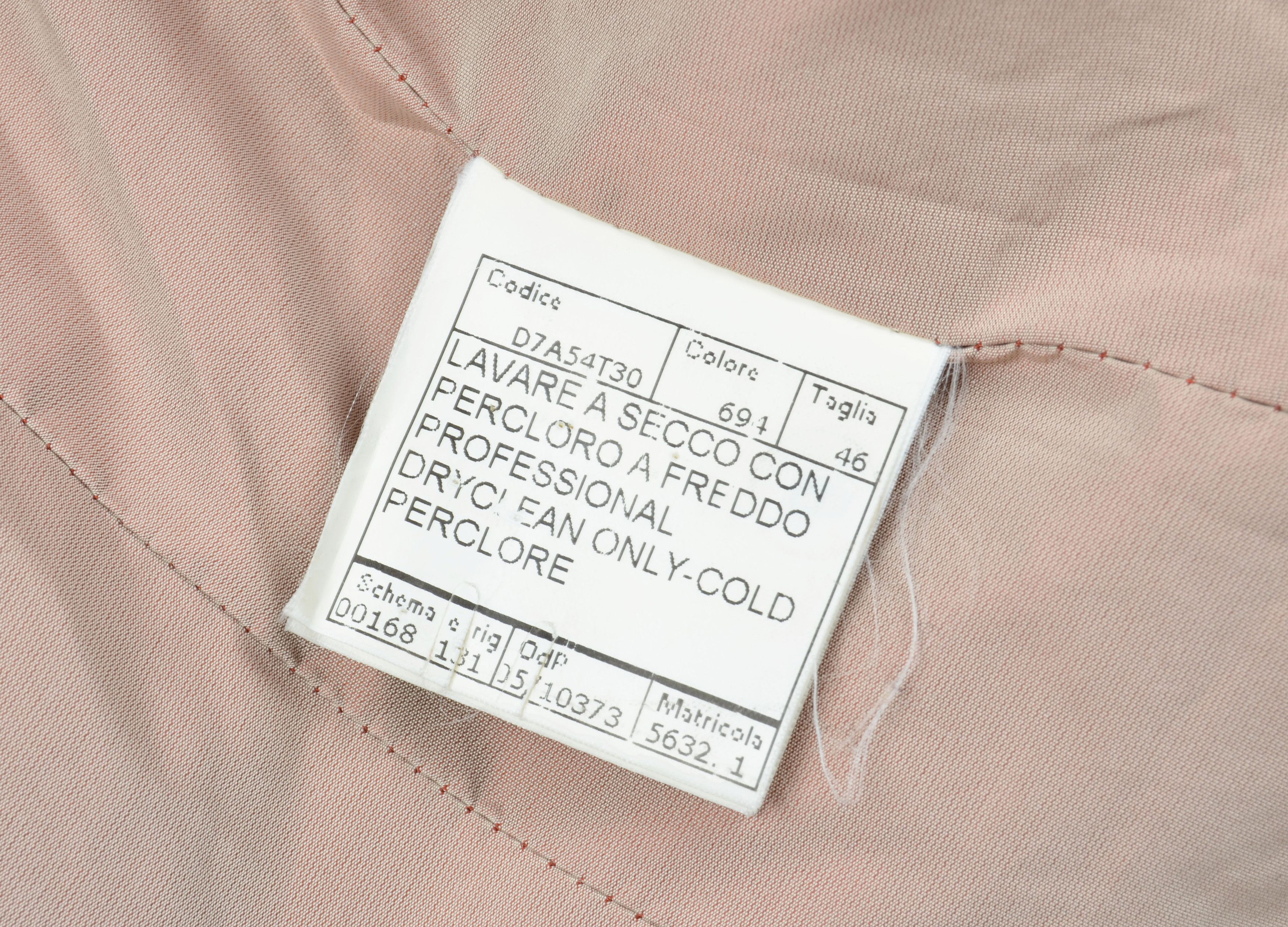 Designer Vintage Ermanno Scervino Ruffle Neck Beige Down Jacket Size L / US 10 / IT 46 - 12 Thumbnail