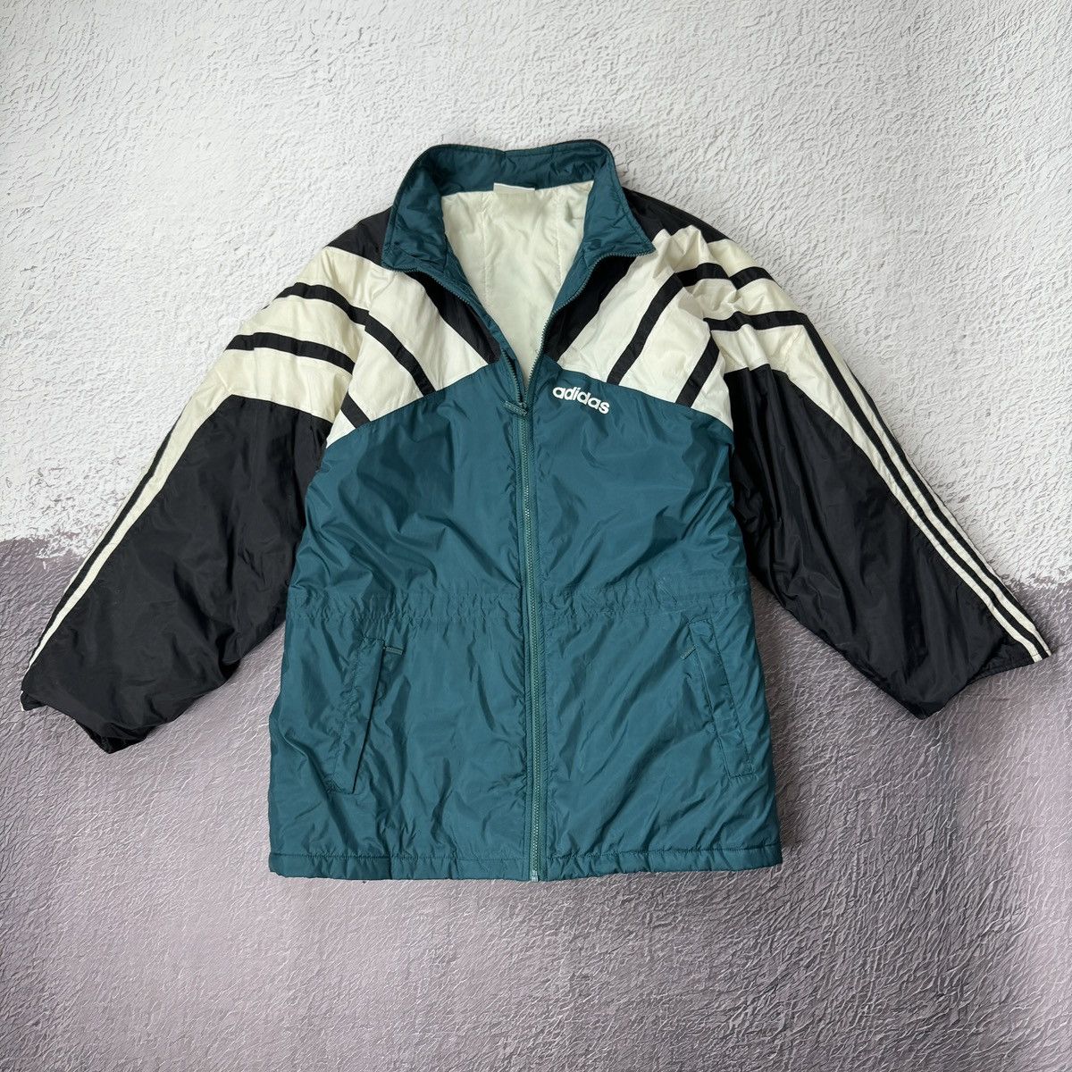 Adidas Adidas vintage 90s rare green puffer jacket Size US L / EU 52-54 / 3 - 1 Thumbnail