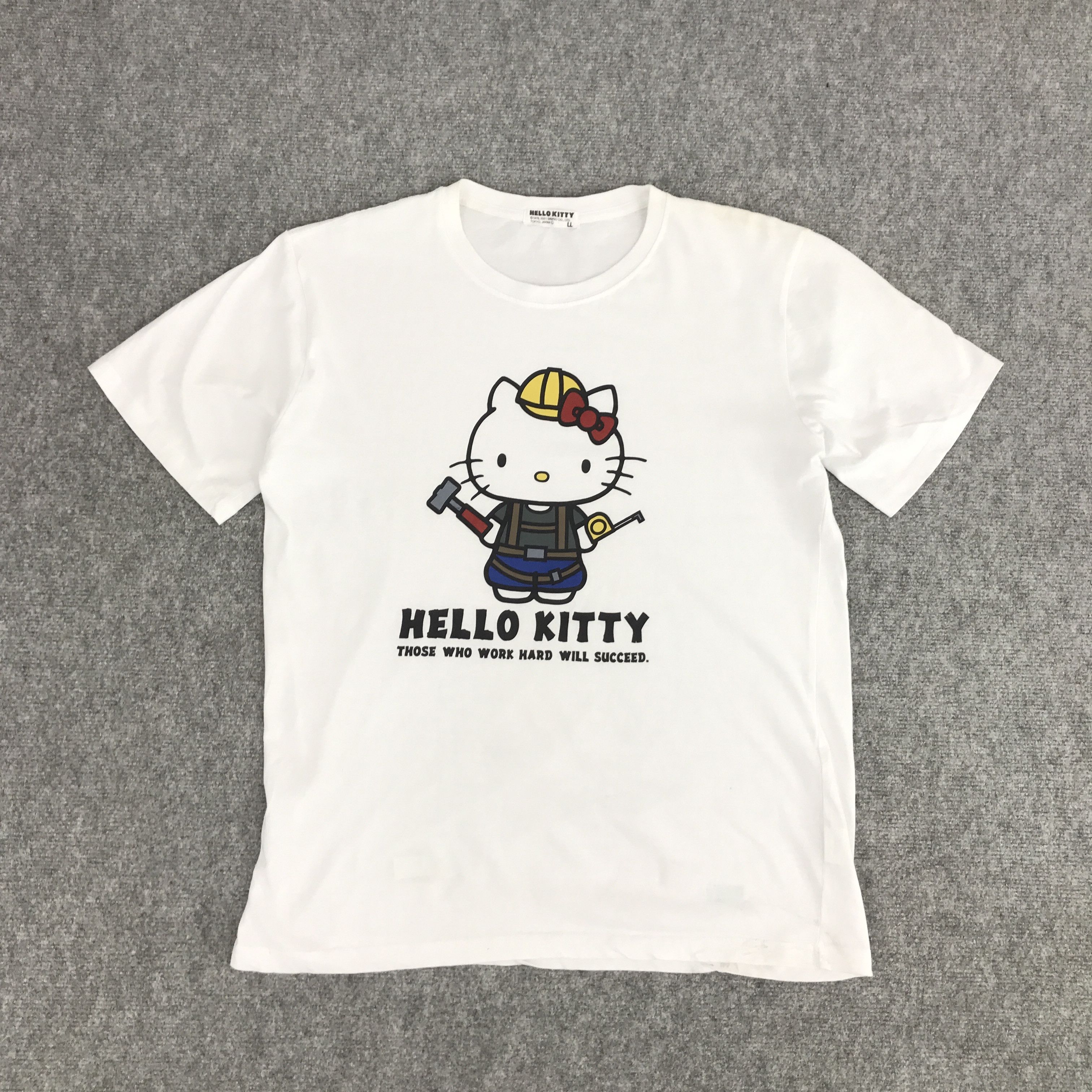 Japanese Brand VTG HELLO KITTY CARTON JAPAN TSHIRTS Size US L / EU 52-54 / 3 - 1 Thumbnail