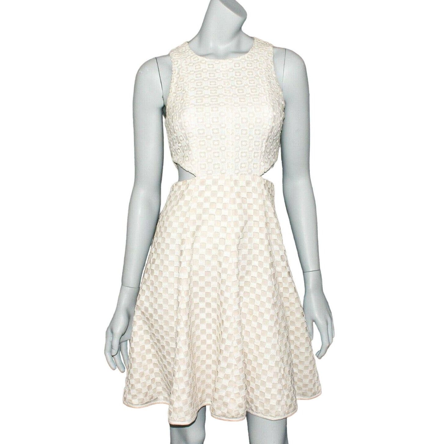Tibi Tibi New York Side Cut out Dress Sleeveless Beige Knit layer Size S / US 4 / IT 40 - 4 Thumbnail