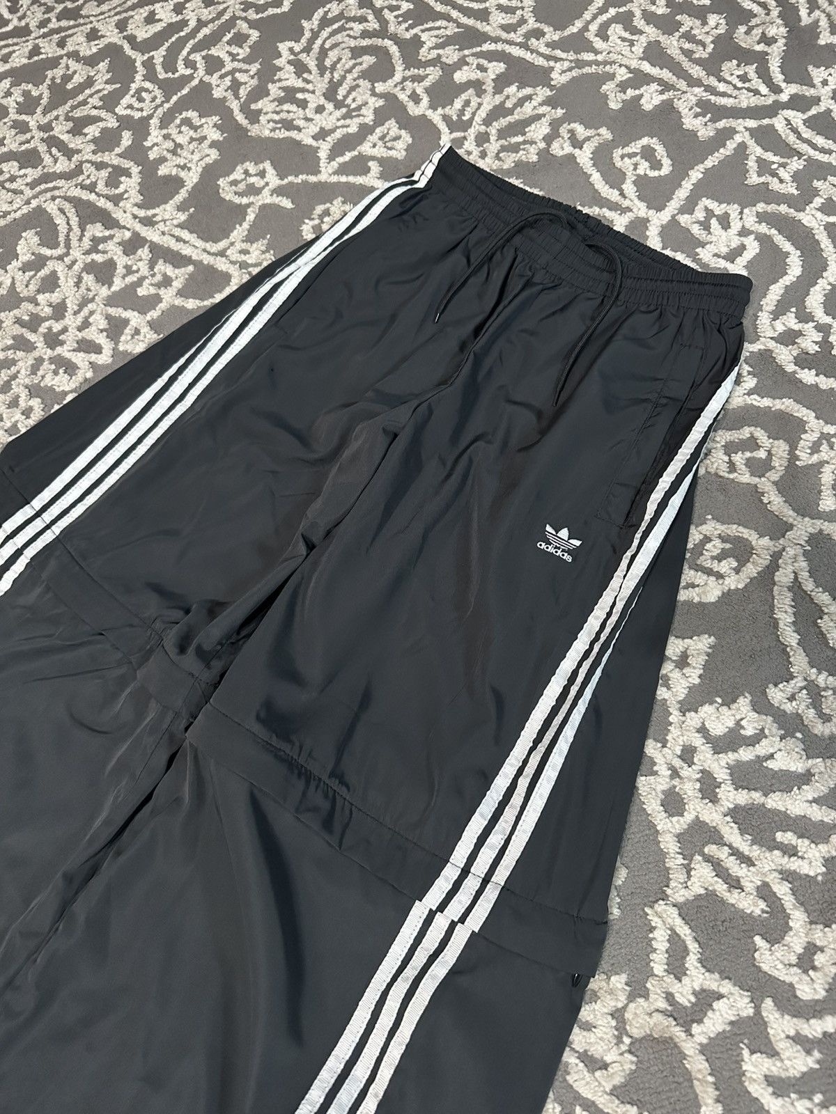 Adidas Adidas Black Wide Trackpants Size US 32 / EU 48 - 2 Thumbnail