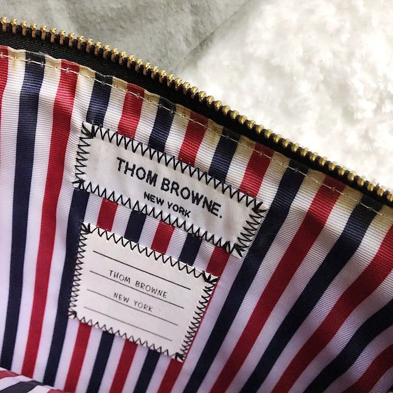 Thom Browne Thom Browne Size OSWhale and Turtle Print Handbag 2501-Next Size ONE SIZE - 2 Thumbnail