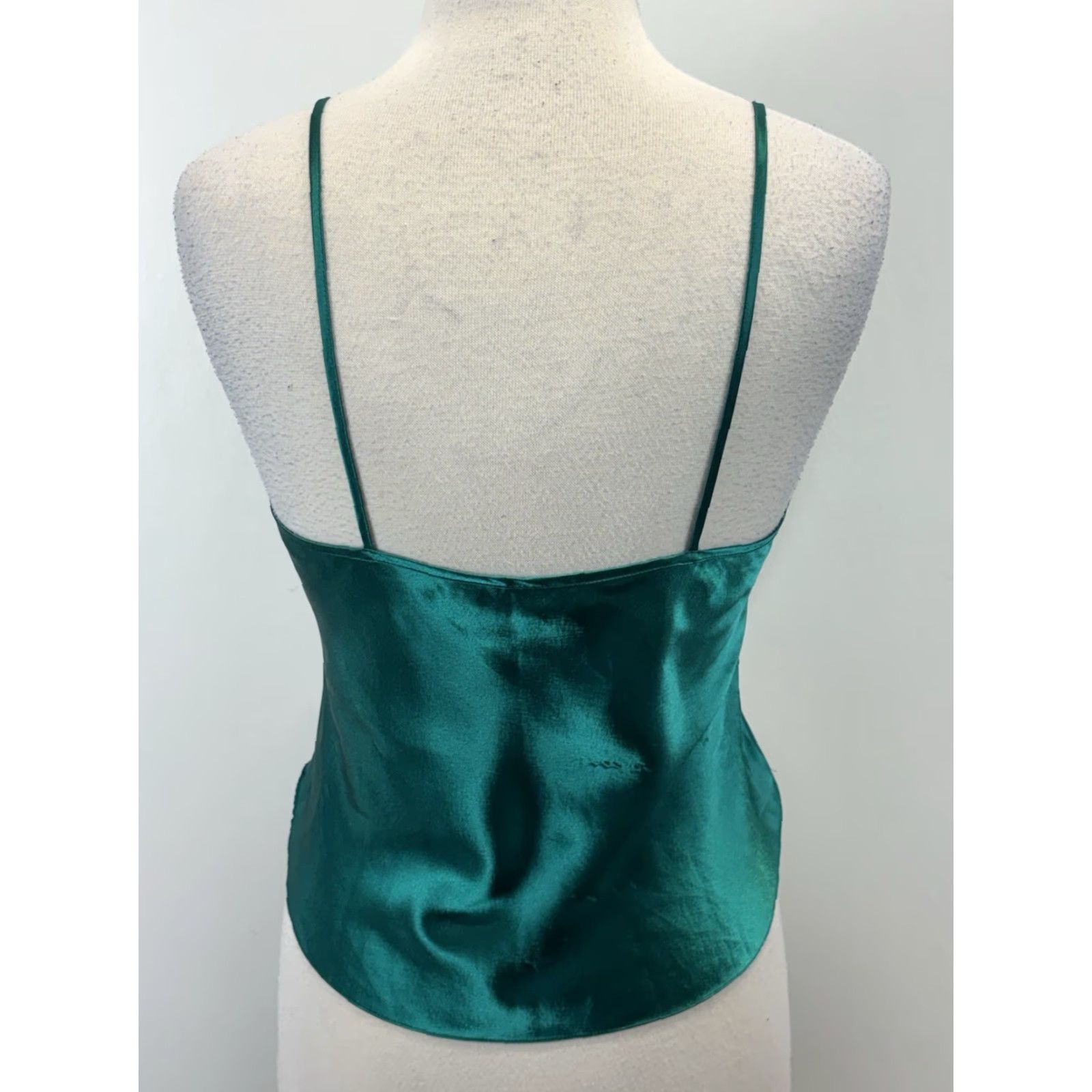Vintage VINTAGE Cacique Tank Women’s Medium Green Satin Lace V-Neck Sleeveless Pullover TANK TOP Size M / US 6-8 / IT 42-44 - 3 Thumbnail