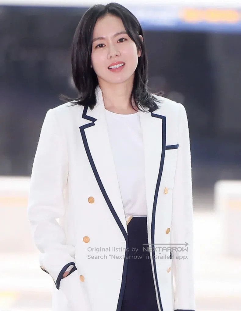 Valentino Valentino White preppy blazer Size XS / US 0-2 / IT 36-38 - 3 Thumbnail