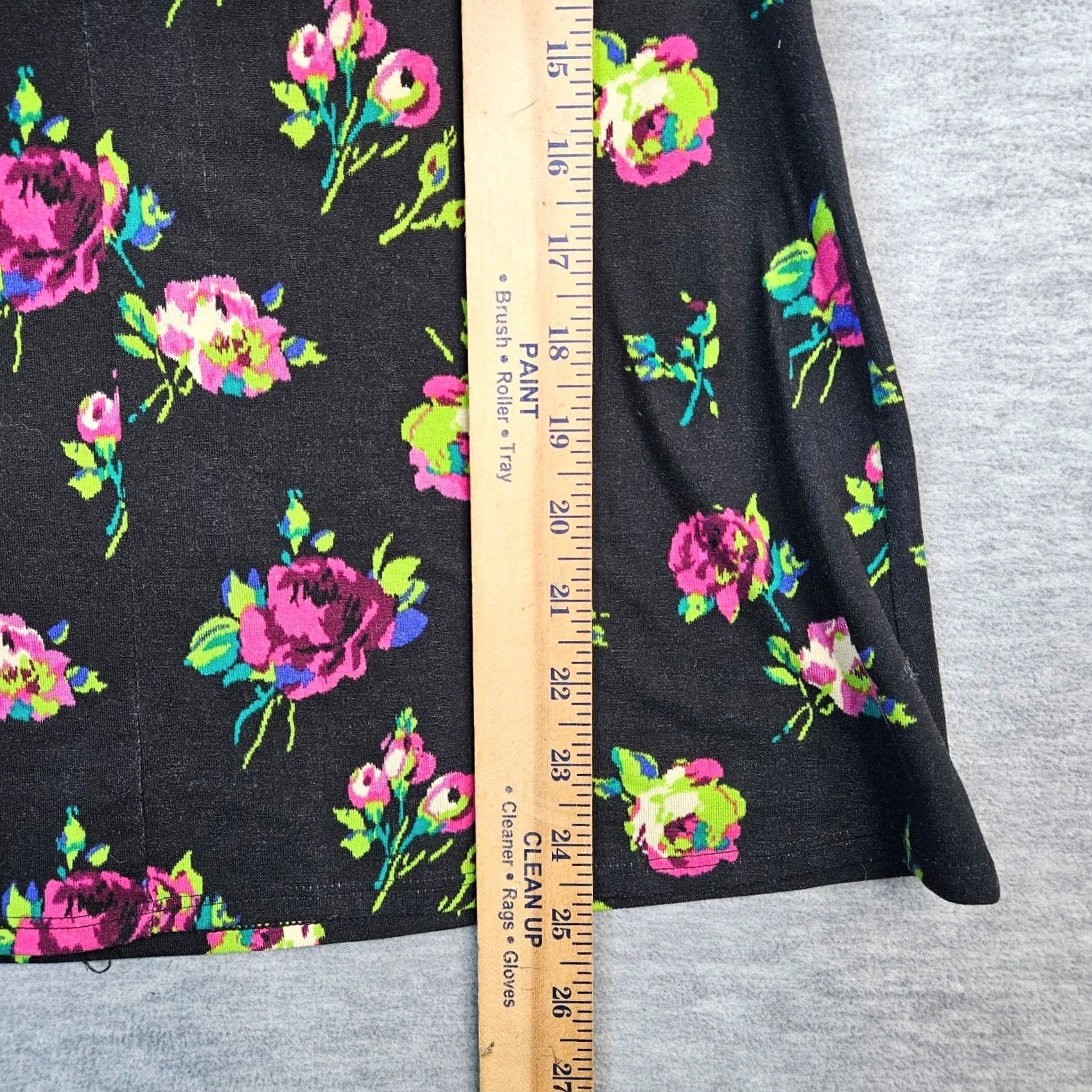 Betsey Johnson Betsey Johnson Women's Floral Sleeveless Tank Top M Multicolor V-Neck Casual Short Pullover Shirt/Top Size M / US 6-8 / IT 42-44 - 8 Thumbnail