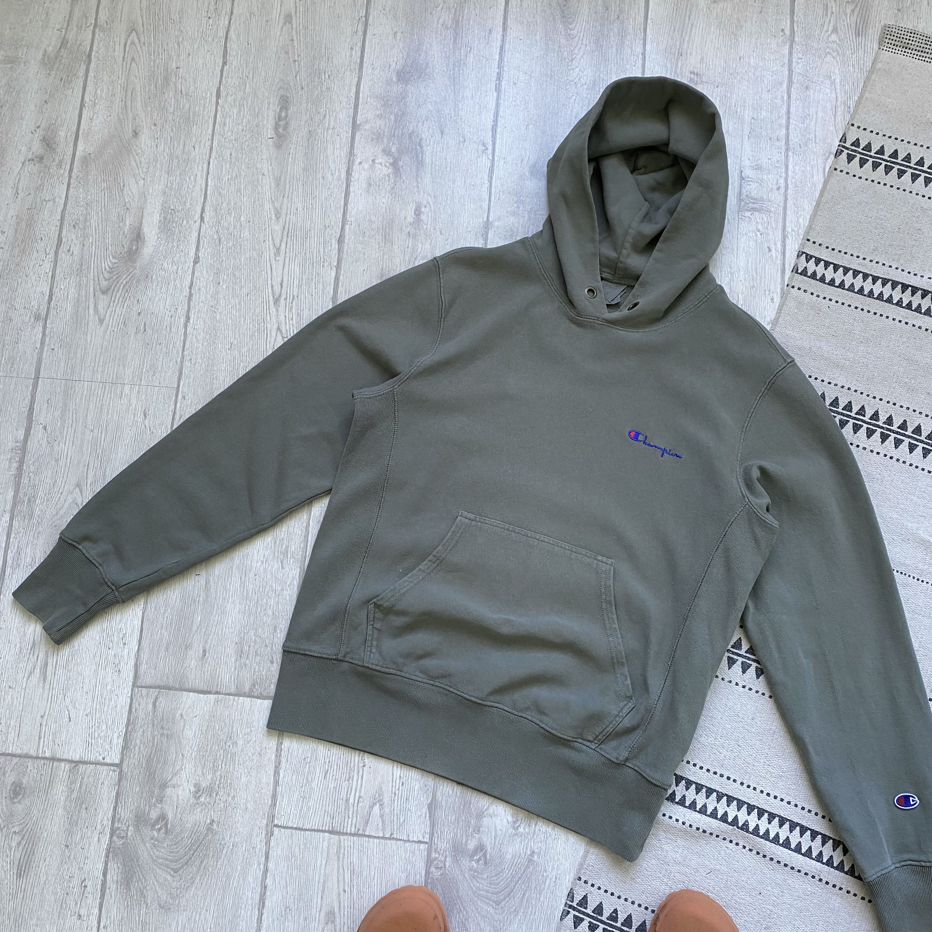 Champion 🦏 Vintage Champion hoodie heavy reverse wave Y2K mini logo Size US M / EU 48-50 / 2 - 9 Thumbnail