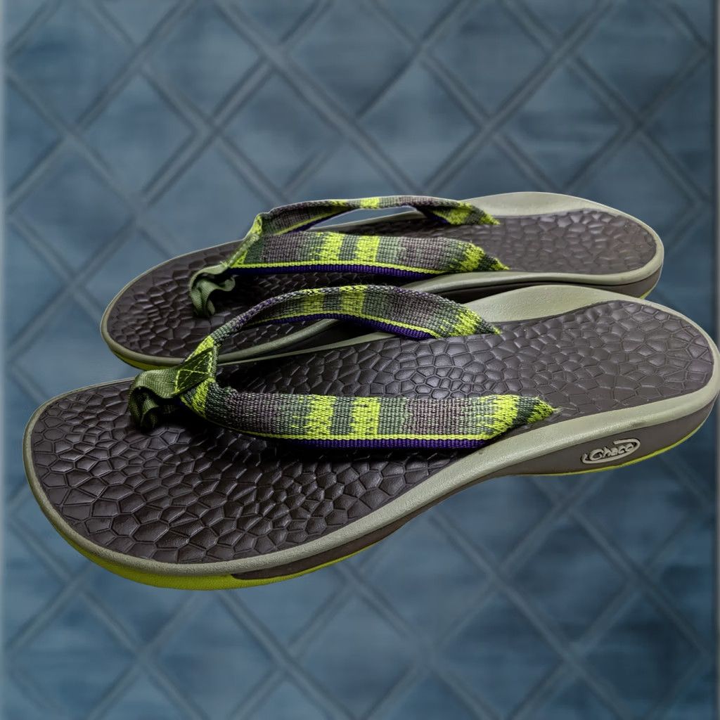 Chaco Chaco Womens Sandal 9 Gray Flip Flop Rubber Thong Geometric Pattern Shoes Size US 9 / IT 39 - 1 Thumbnail