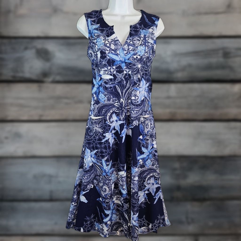 Komarov Womens Crinkle Dress Sleeveless Blue White Floral Pockets Sz Small  Midi A-Line Modern Vintage: No (adjusted per rules) -  www.eaglenestecolodge.no