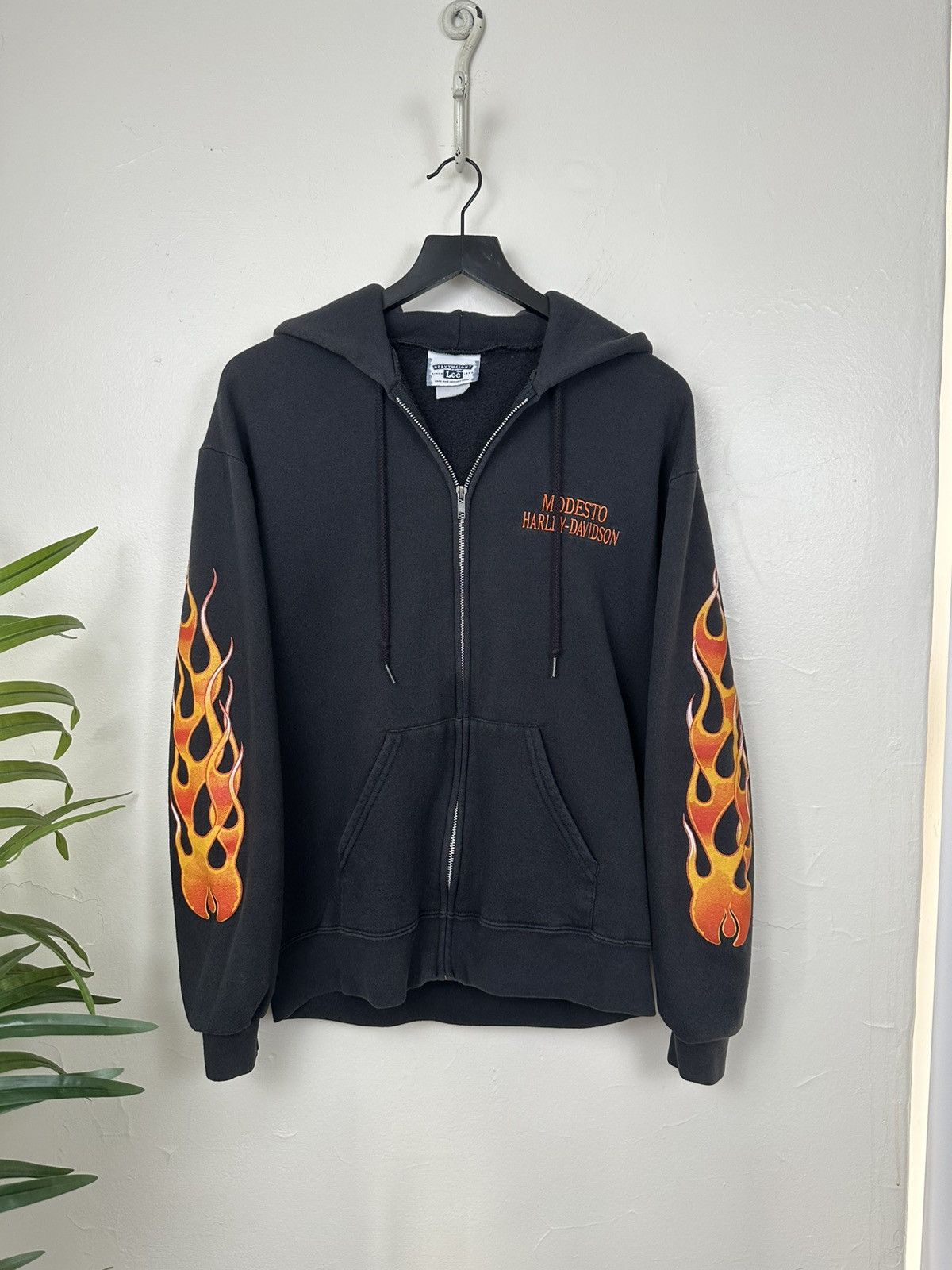Harley-Davidsonフレイムデザイン ジップアップHOODIEパーカー Harley-Davidsonフレイムデザイン ジップアップHOODIEパーカー