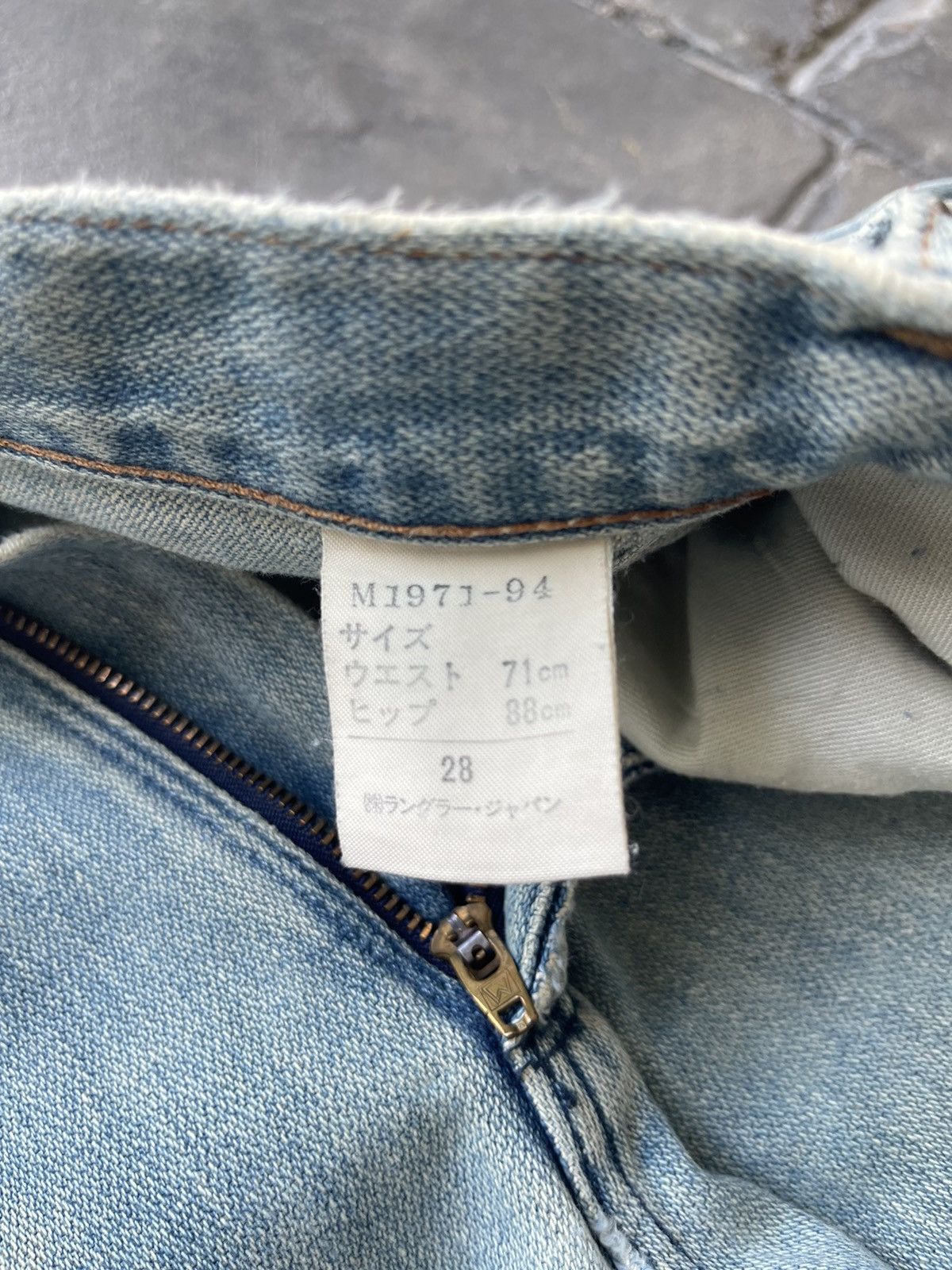 Wrangler JAPAN MADE Wrangler Cowboy Cut 14oz Broken Denim Lot 13MWZ Size US 28 / EU 44 - 15 Thumbnail