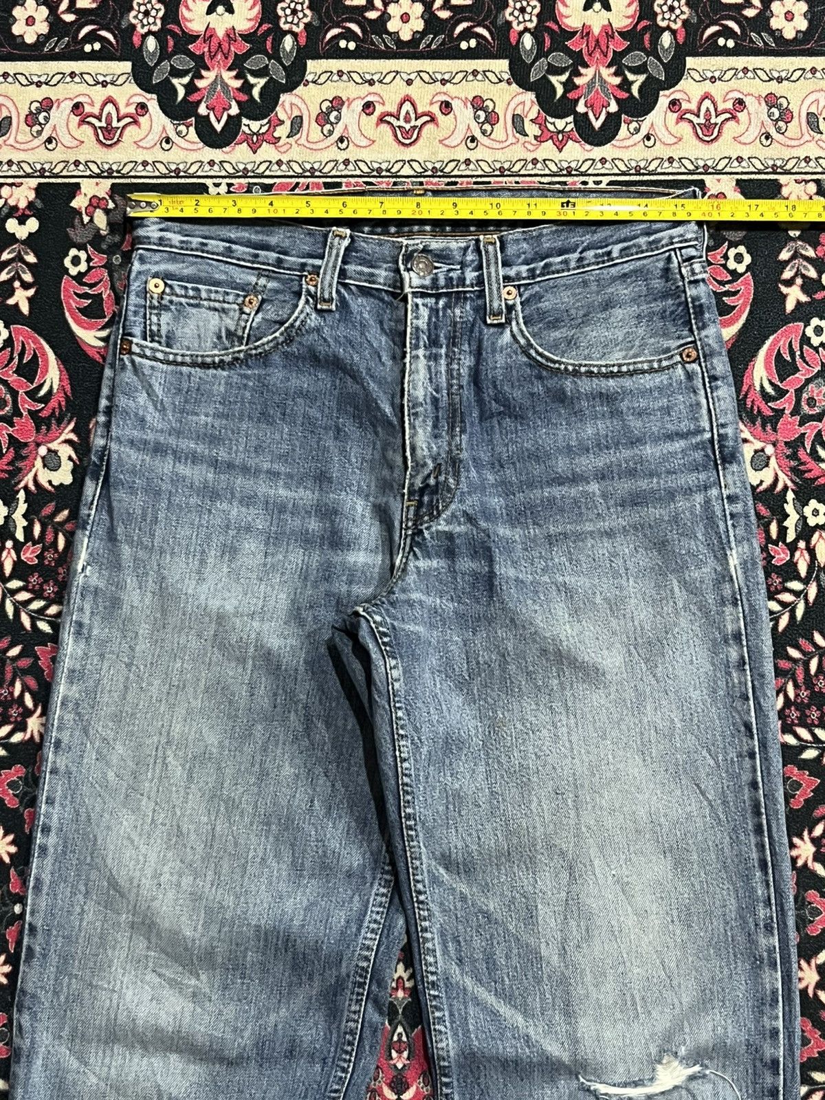 Levi's Vintage Levi’s 508 Blue Washed Distressed Frayed Leg Jeans Size US 30 / EU 46 - 14 Thumbnail