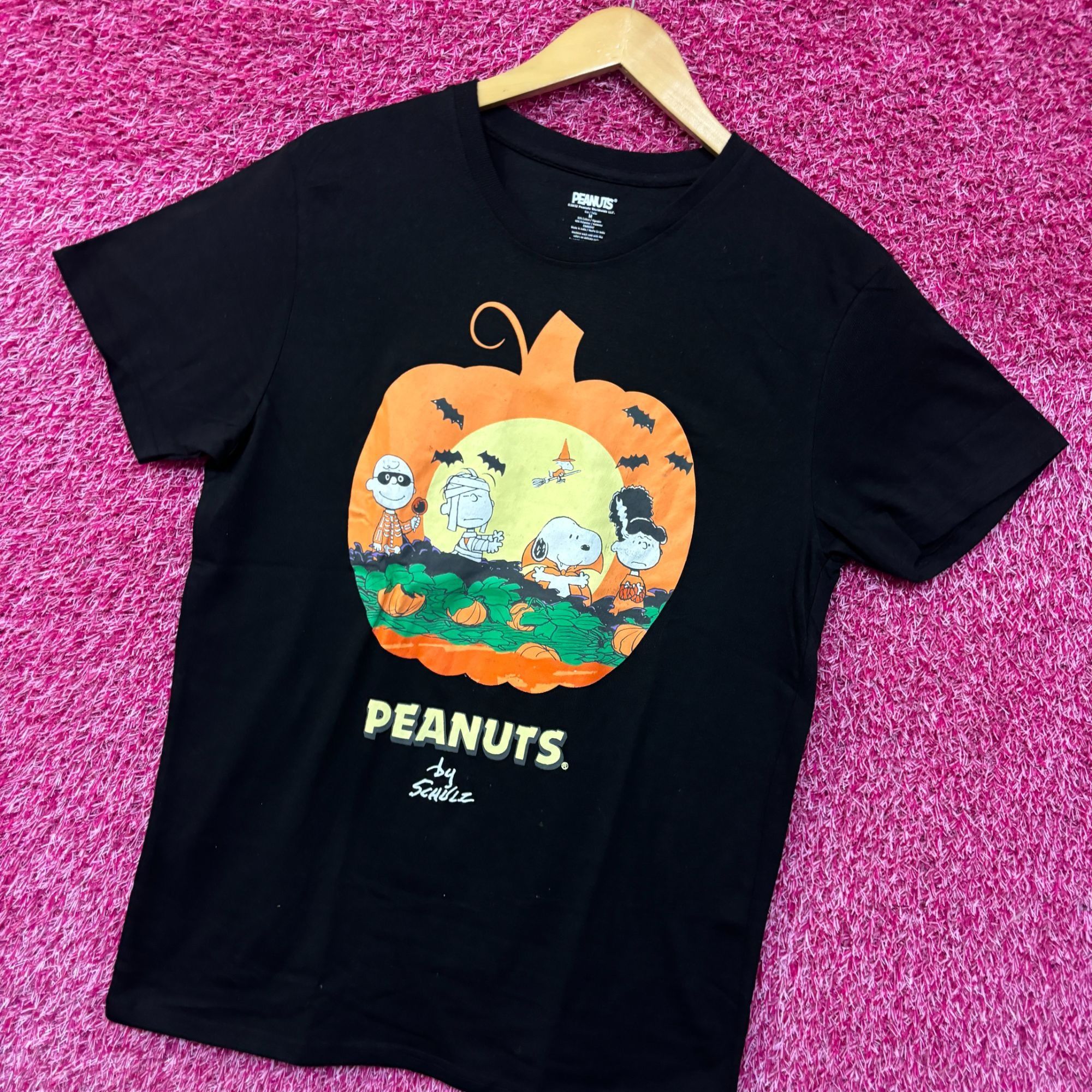 Peanuts Peanuts the great pumpkins Tshirt size medium Size US M / EU 48-50 / 2 - 3 Thumbnail