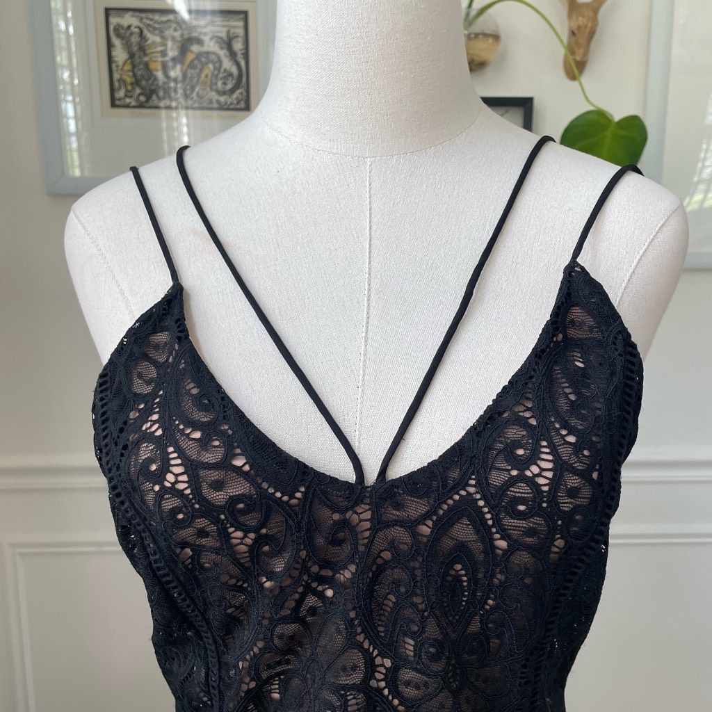 Topshop TopShop Black Strappy Lace Cocktail Homecoming Dress 8 Size M / US 6-8 / IT 42-44 - 2 Thumbnail