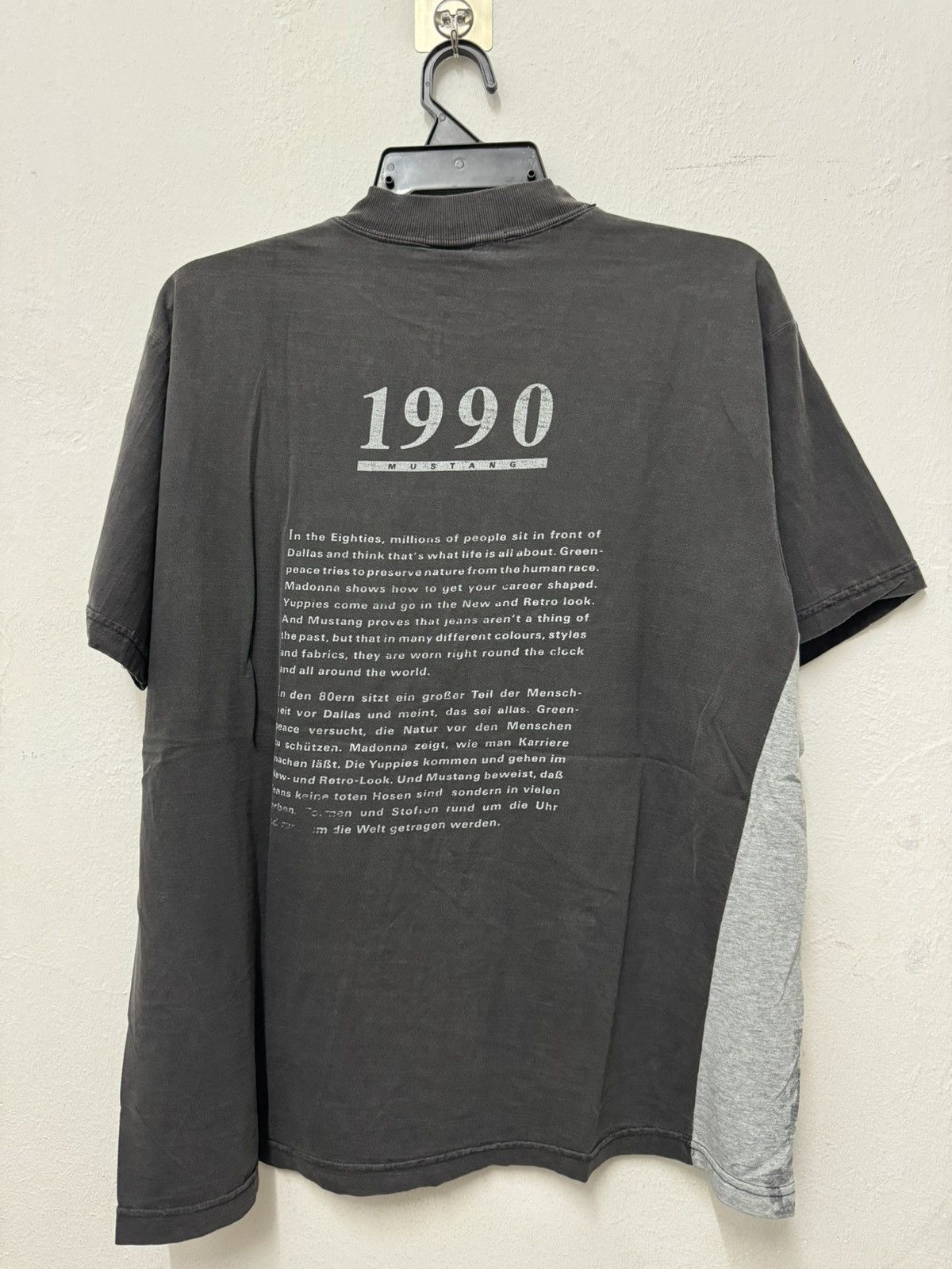 Vintage Vintage 90s Ford Mustang Promo Warhol Graphic Tee Size US L / EU 52-54 / 3 - 7 Thumbnail
