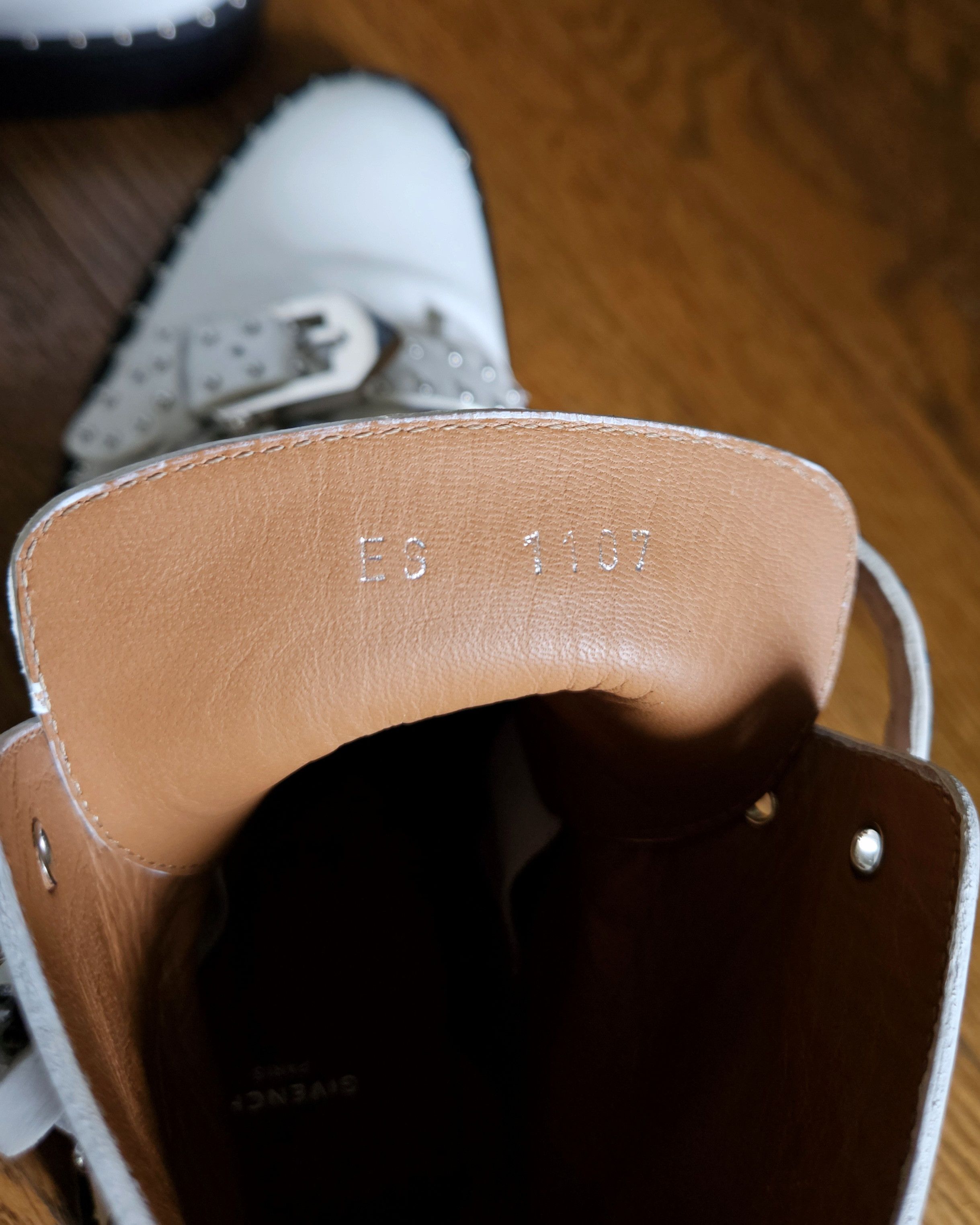 Givenchy Givenchy Silver Studded White Leather Buckle Boots Size US 7 / EU 40 - 7 Thumbnail