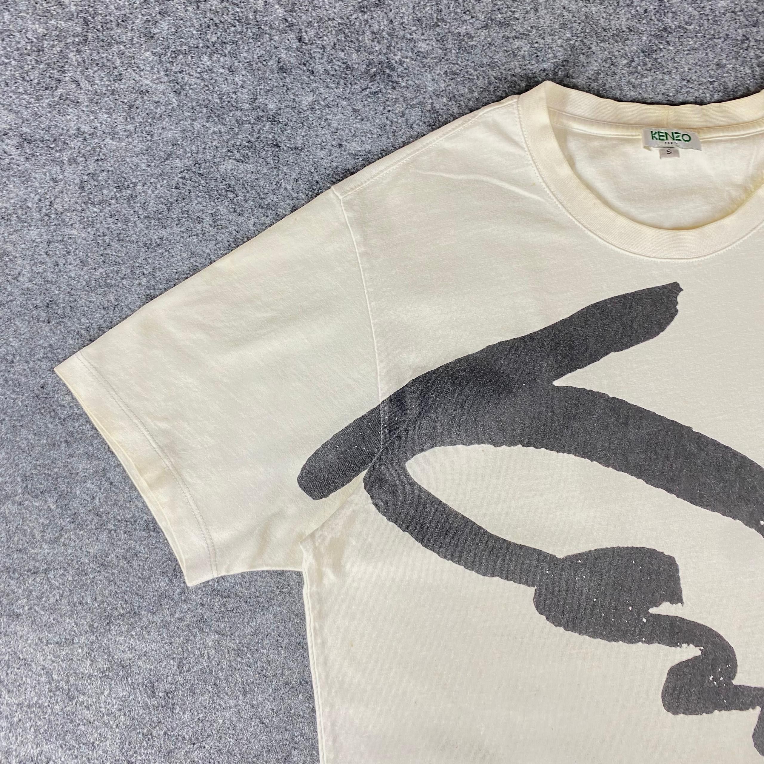 Kenzo Vintage Kenzo Paris Spell Out Tshirt Size US S / EU 44-46 / 1 - 4 Thumbnail