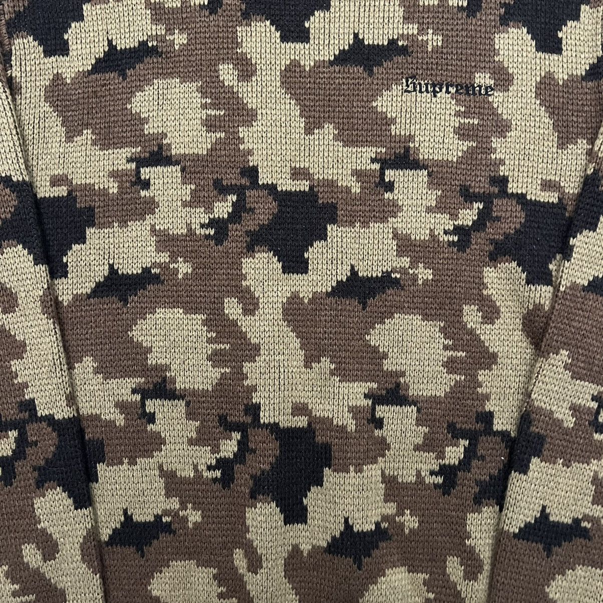 Supreme Supreme Camo Knit Sweater Size US S / EU 44-46 / 1 - 3 Thumbnail