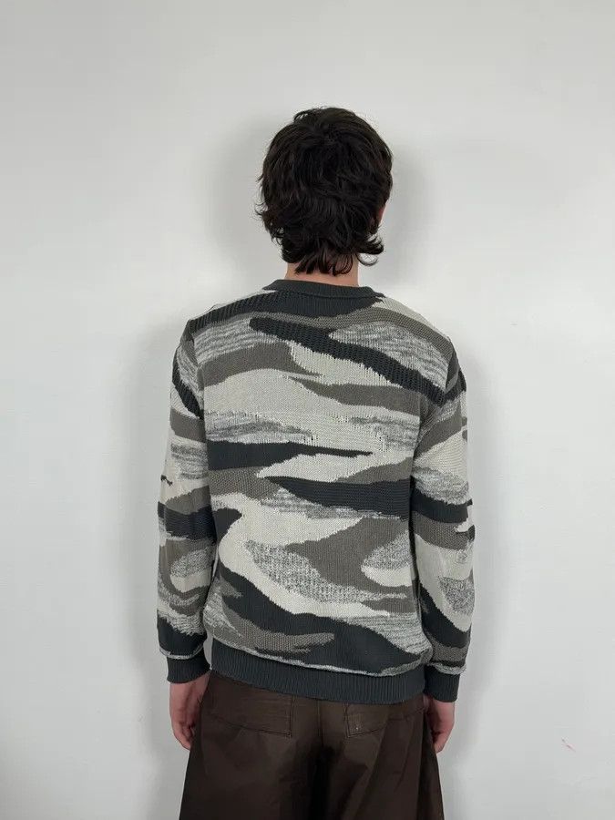 Emporio Armani 2010s Emporio Armani Camo Military Sweater Size US S / EU 44-46 / 1 - 3 Thumbnail