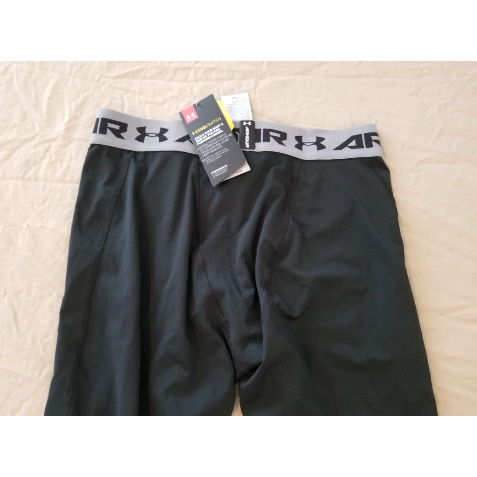 Under Armour Mens Under Armour Pants L Large Black Athletic Gym Workout New Size US 33 - 4 Thumbnail