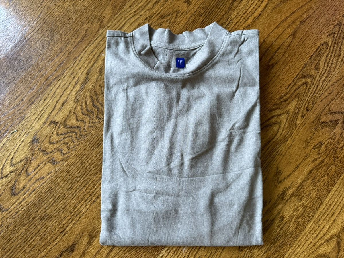 Gap Medium Gap Yeezy Long Sleeve T-Shirt Light Gray Kanye West Size US M / EU 48-50 / 2 - 3 Thumbnail