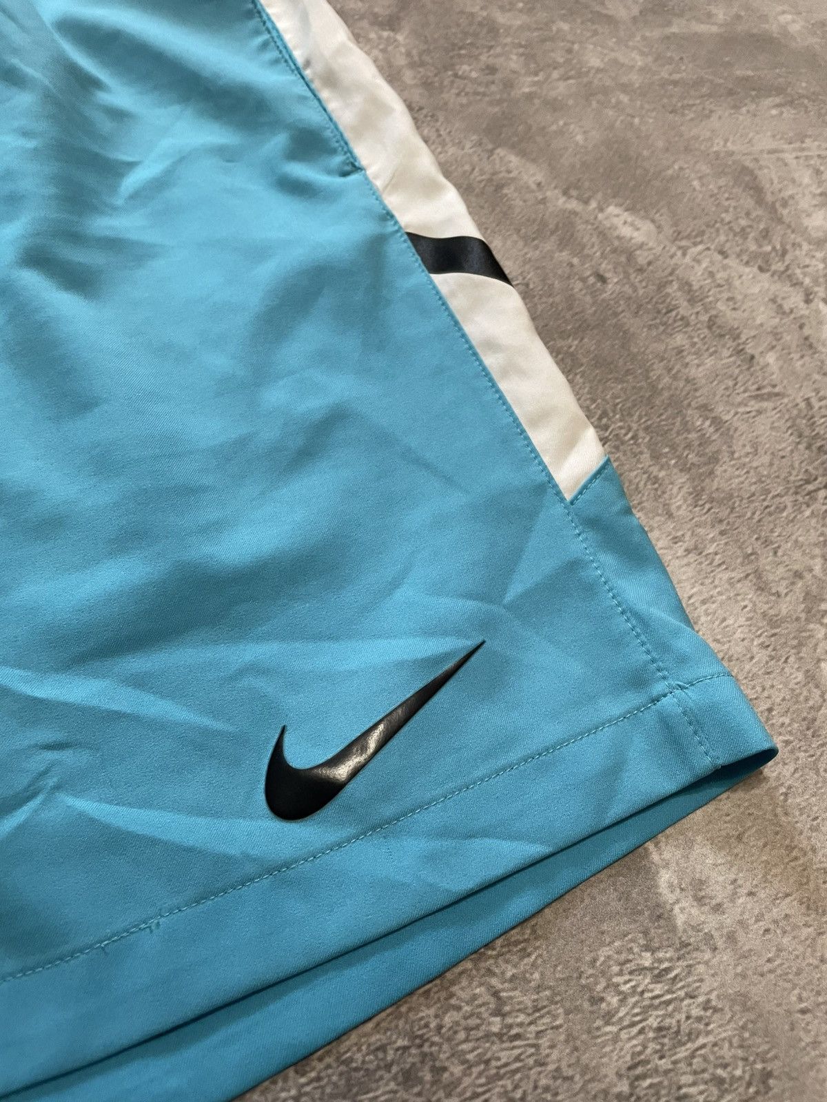 Nike Vintage Nike Dri-Fit Running Shorts Size XL Size US 36 / EU 52 - 6 Thumbnail