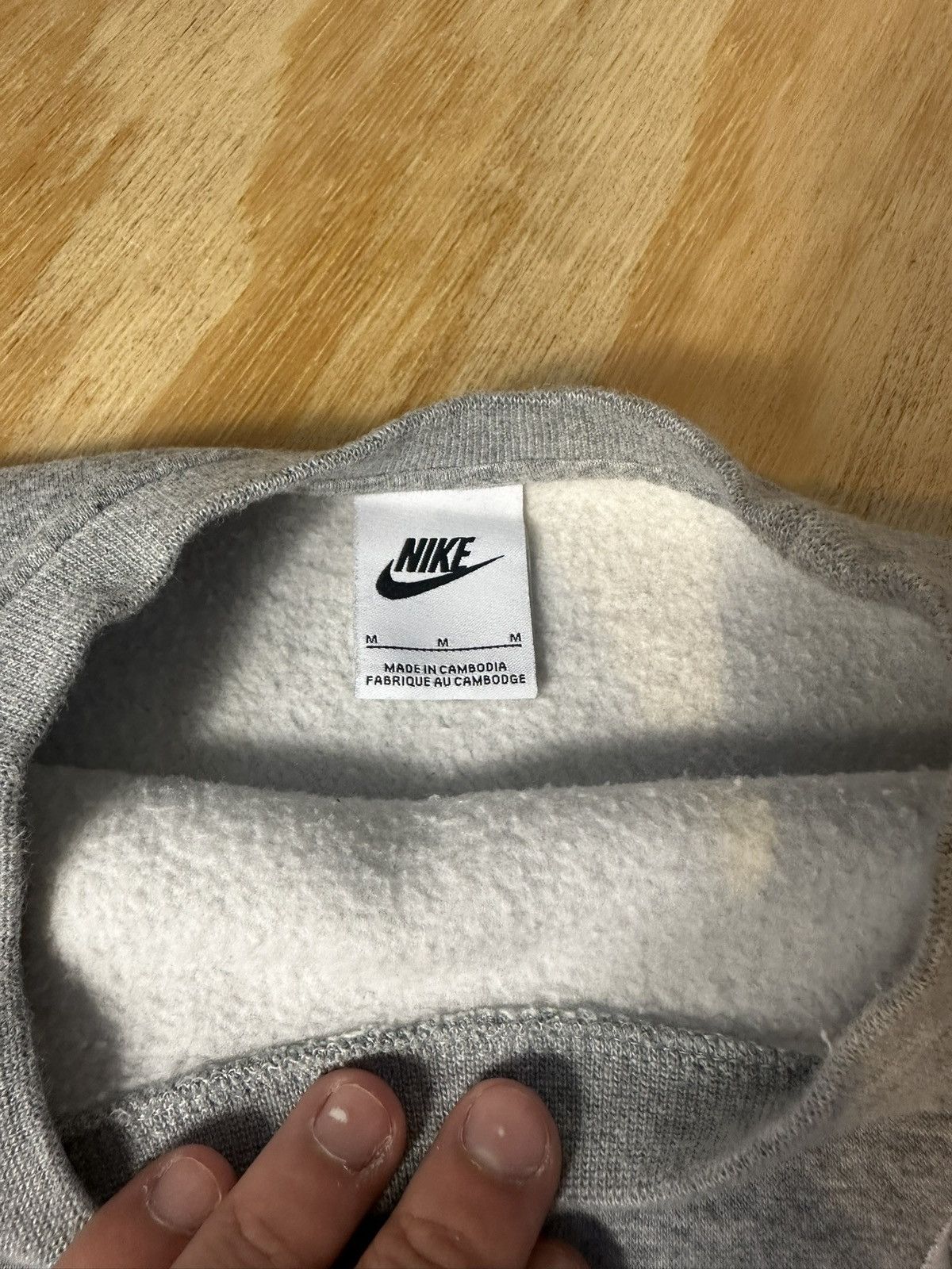 Nike Nike Grey Crewneck Pullover Sweatshirt Classic Swoosh Medium Size US M / EU 48-50 / 2 - 5 Thumbnail