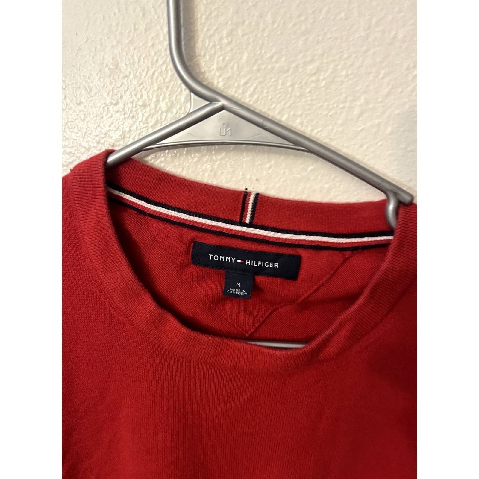 Tommy Hilfiger Tommy Hilfiger Sweater Mens Medium Red Crew Neck Cotton Pullover Size US M / EU 48-50 / 2 - 2 Thumbnail