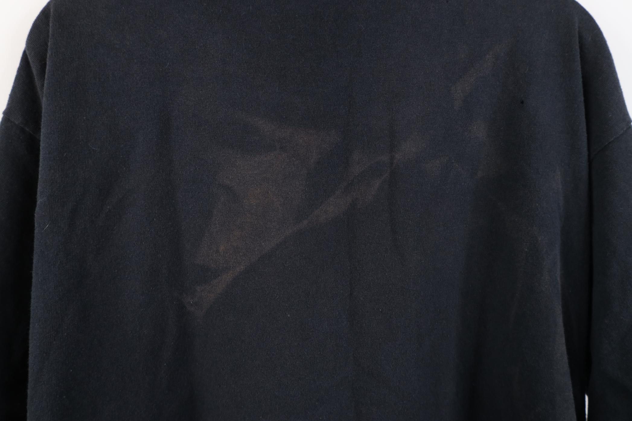 Vintage Vintage Y2K Sun Crew 2010 Tour The Moody Blues Band T-Shirt Size US XL / EU 56 / 4 - 11 Thumbnail