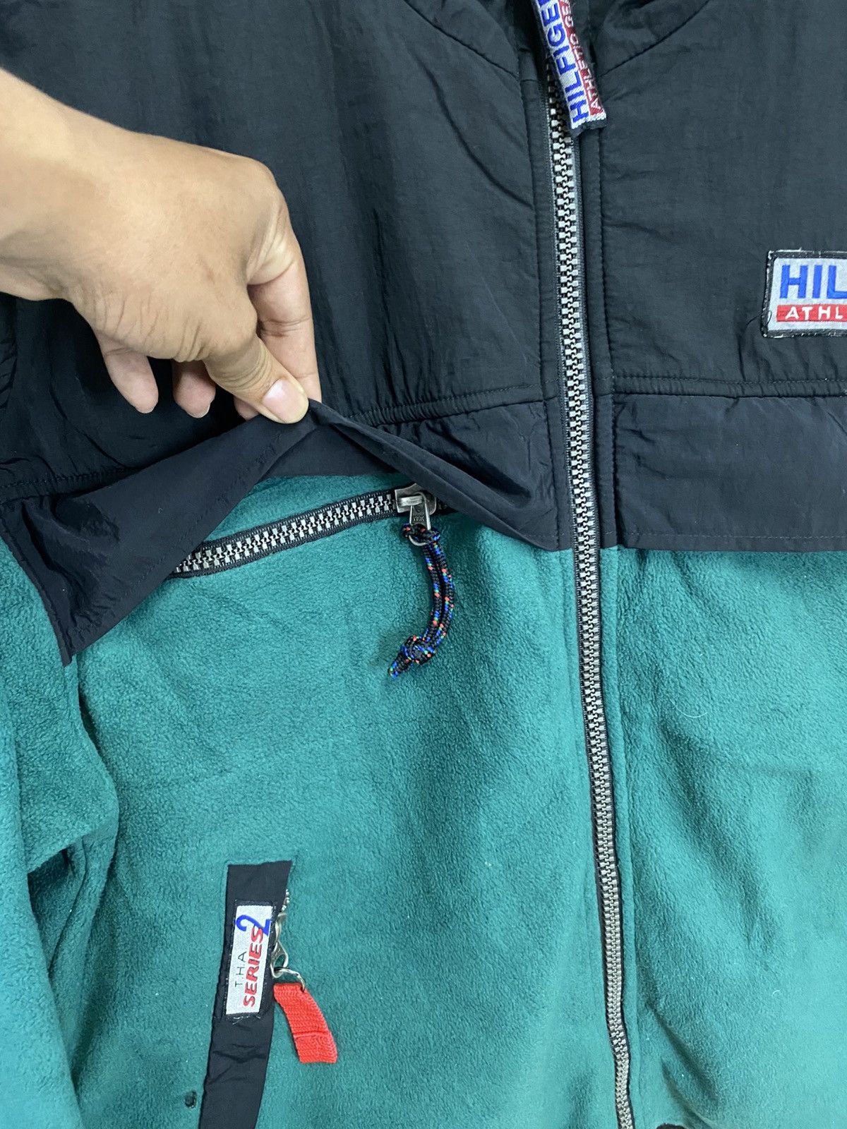 Tommy Hilfiger × Vintage Vintage 90s tommy hilfiger athletic gear fleece jacket Size US L / EU 52-54 / 3 - 11 Thumbnail