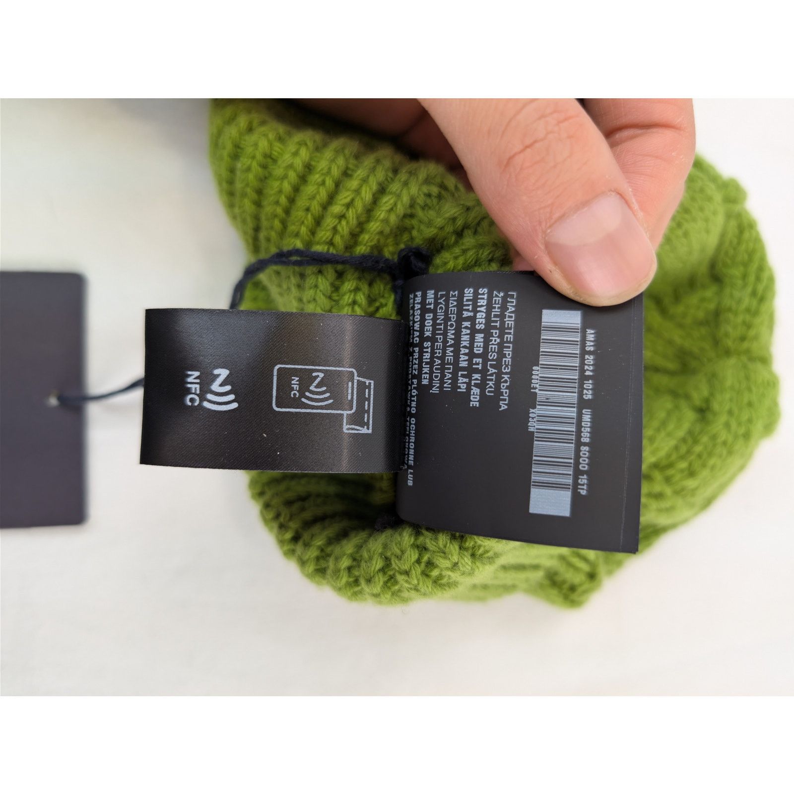 Prada o1rshd1 Size: M / Beanie Cap / Hat in Green Size ONE SIZE - 15 Thumbnail