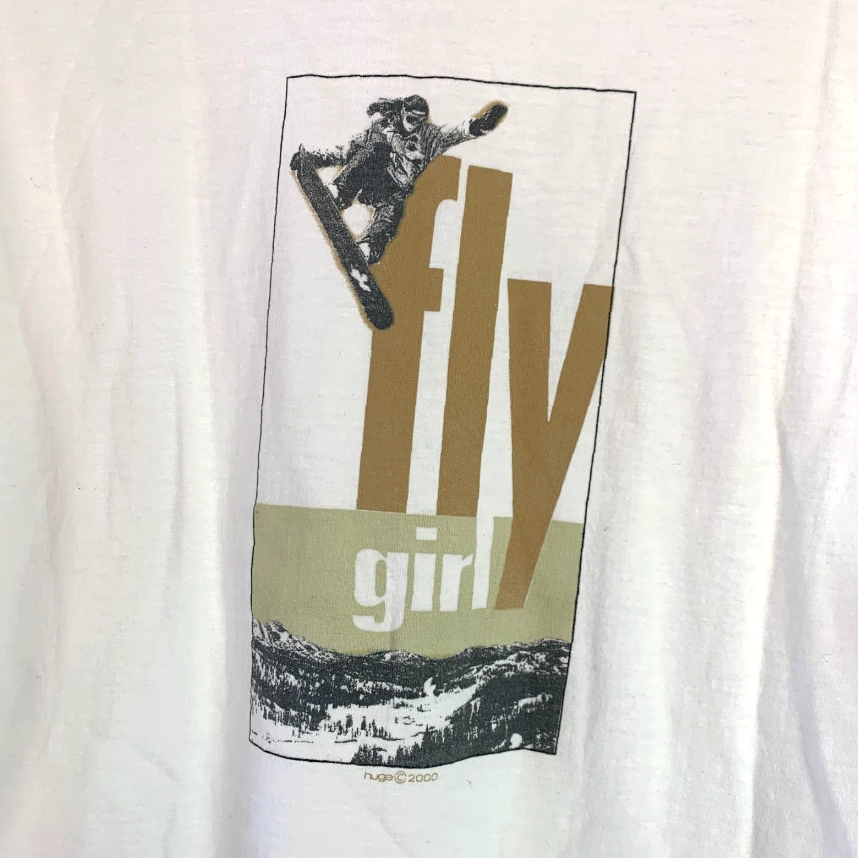 Fruit Of The Loom VINTAGE Fruit of the Loom White 100% Cotton T-Shirt L Large Copper Mountain Fly Girl Snowboard Tee Shirt Unisex Adults Men Women Size US L / EU 52-54 / 3 - 5 Thumbnail