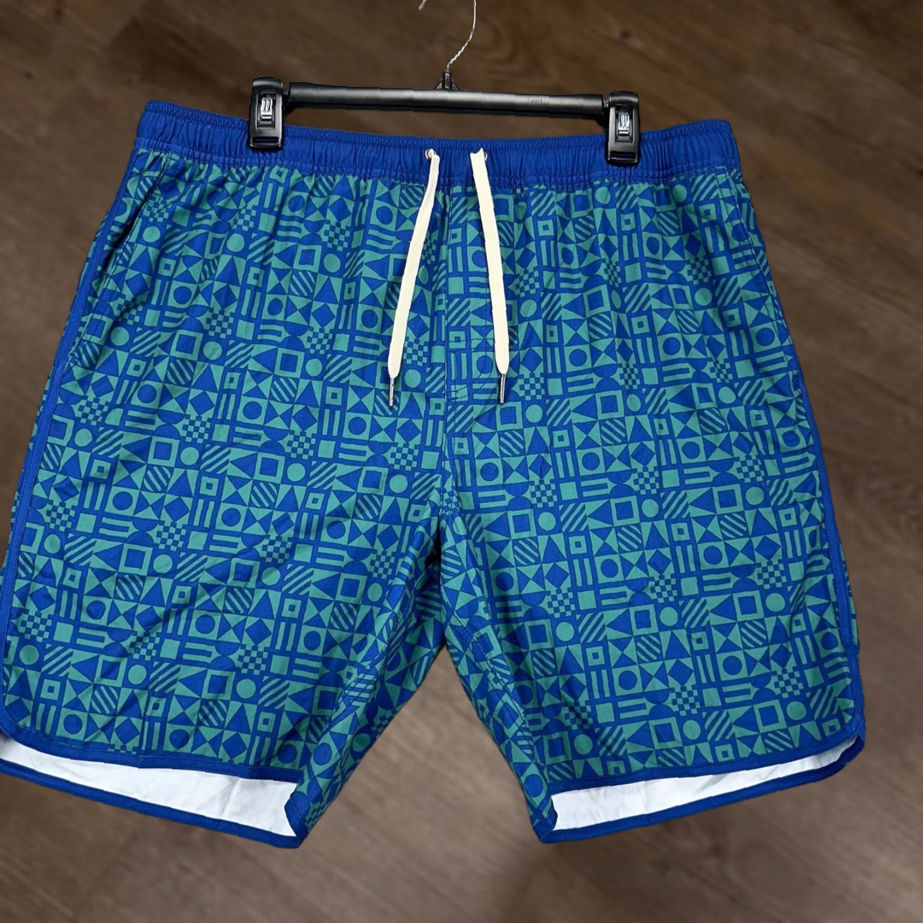 Vintage Fair Harbor Board Shorts Mens 2XL Blue Geometric Drawstring Pocket Elastic Waist Size US 39 - 1 Thumbnail