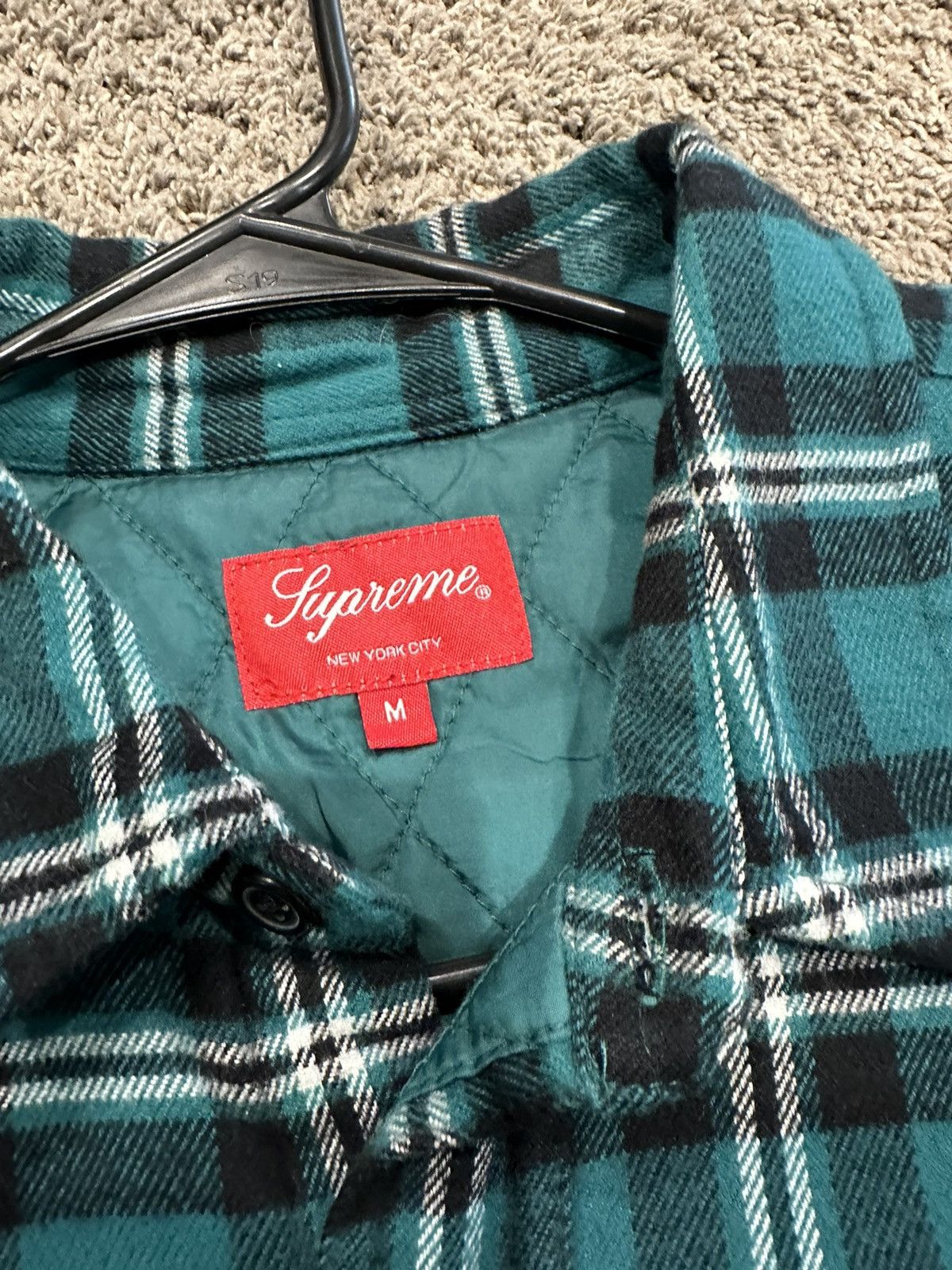 Supreme Arc Logo Quilted Flannel Size US M / EU 48-50 / 2 - 3 Thumbnail