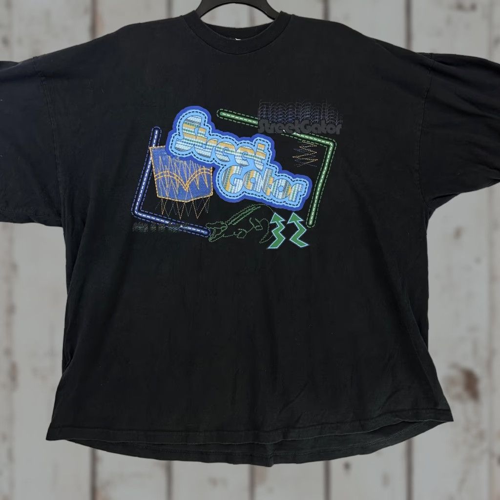 Vintage VINTAGE Time Square Gator Shirt Mens 2XL Black Graphic 90s Streetwear Alligator T-Shirt Crew Neck Short Sleeve, Graphic Print, Wildlife, Sports Size US XXL / EU 58 / 5 - 1 Thumbnail