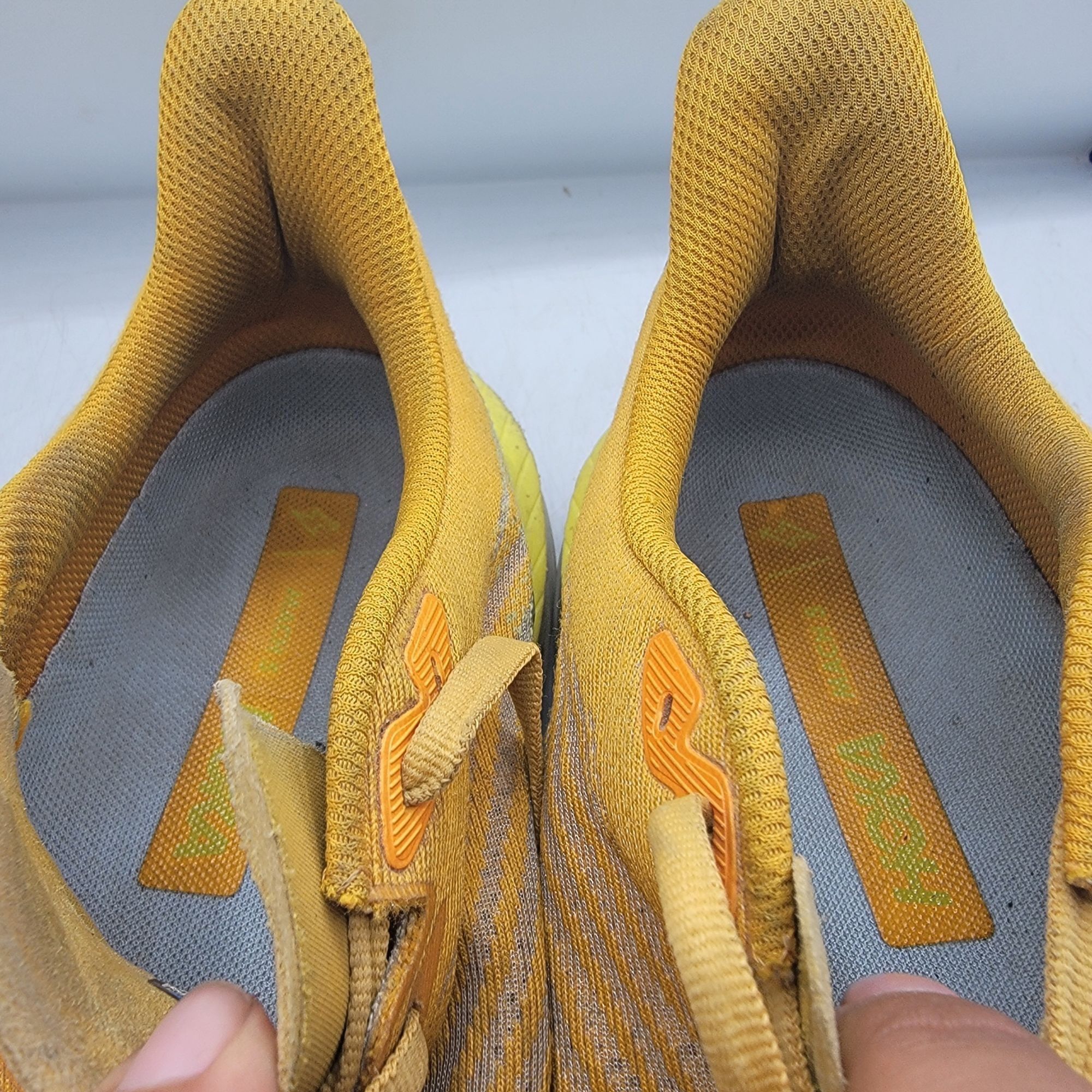 Hoka Hoka One One Mach 5 Mens 12 D Radiant Yellow Evening Primros Size US 12 / EU 45 - 9 Thumbnail
