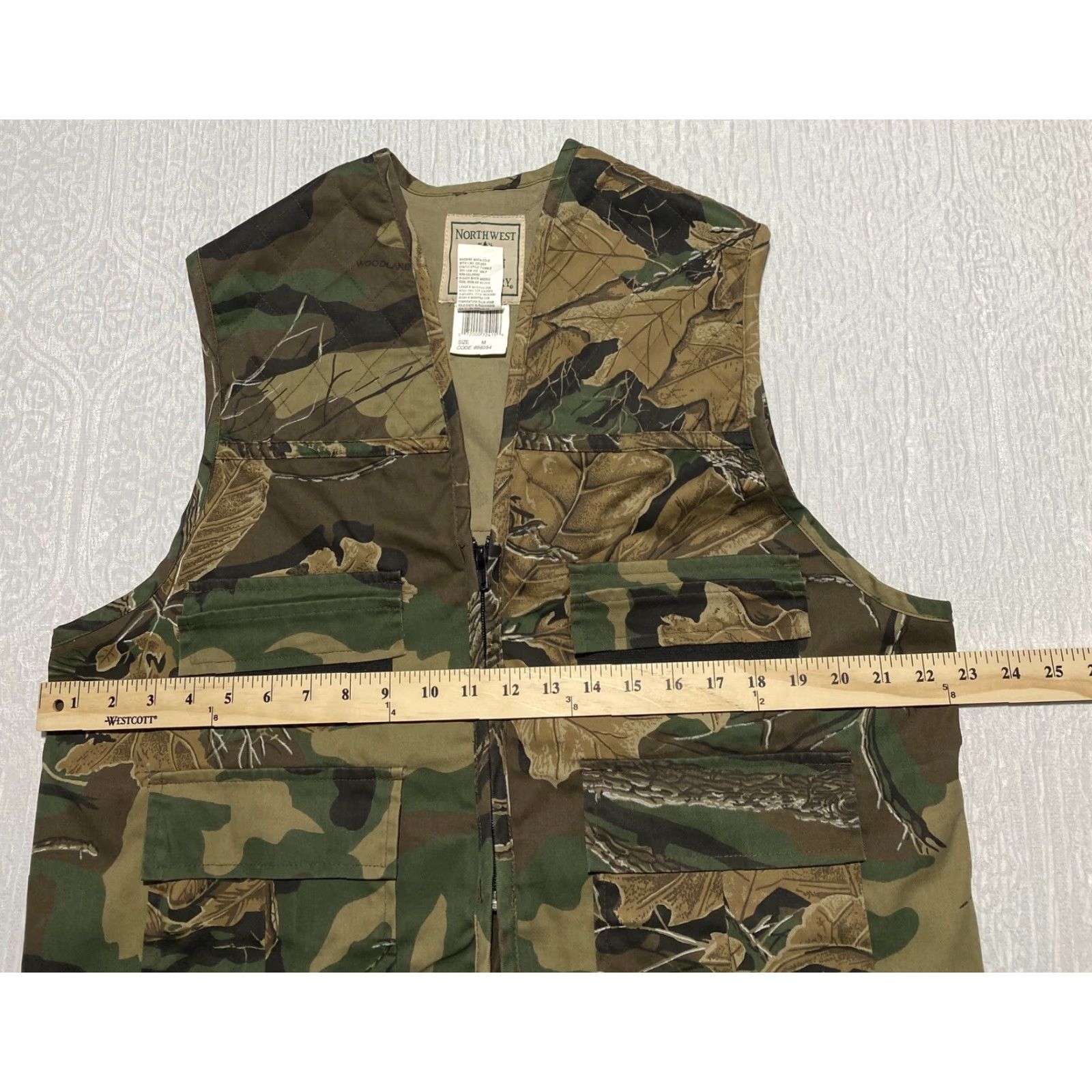 Vintage Northwest Territory Hunting Vest Mens Medium Camo Outdoor Game Bag Pockets Nylon Vest Size US M / EU 48-50 / 2 - 4 Thumbnail