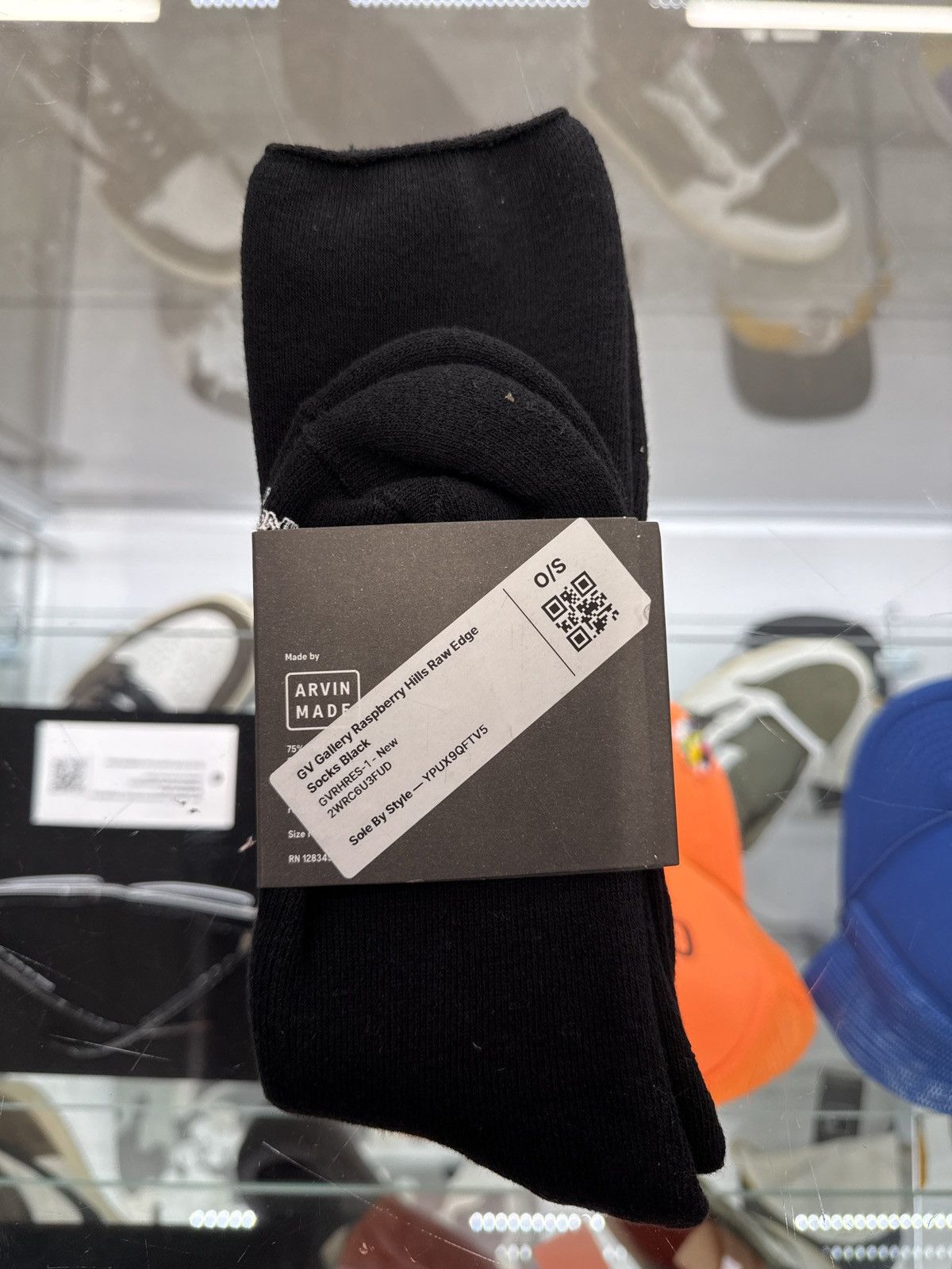 The GV Gallery GV Gallery Raspberry Hills Raw Edge Socks Black Size ONE SIZE - 2 Thumbnail